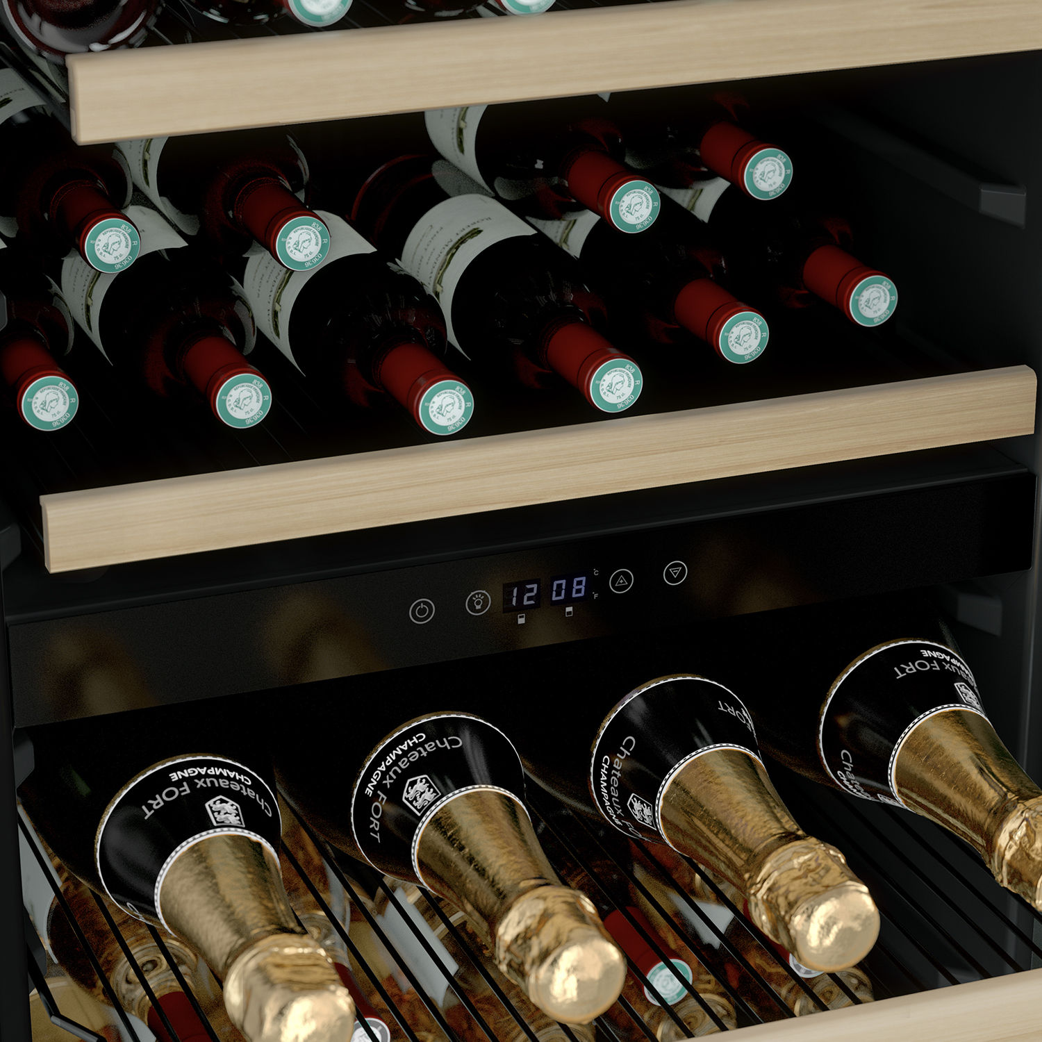Enfriador de vino con botellas. Estantes de madera y negro.