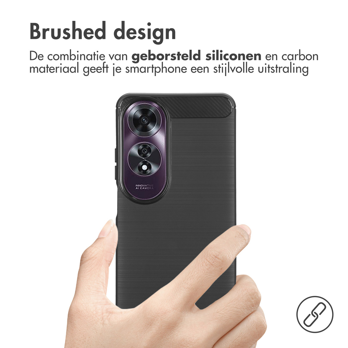 Une main tenant un téléphone avec une coque, montrant un design brossé.