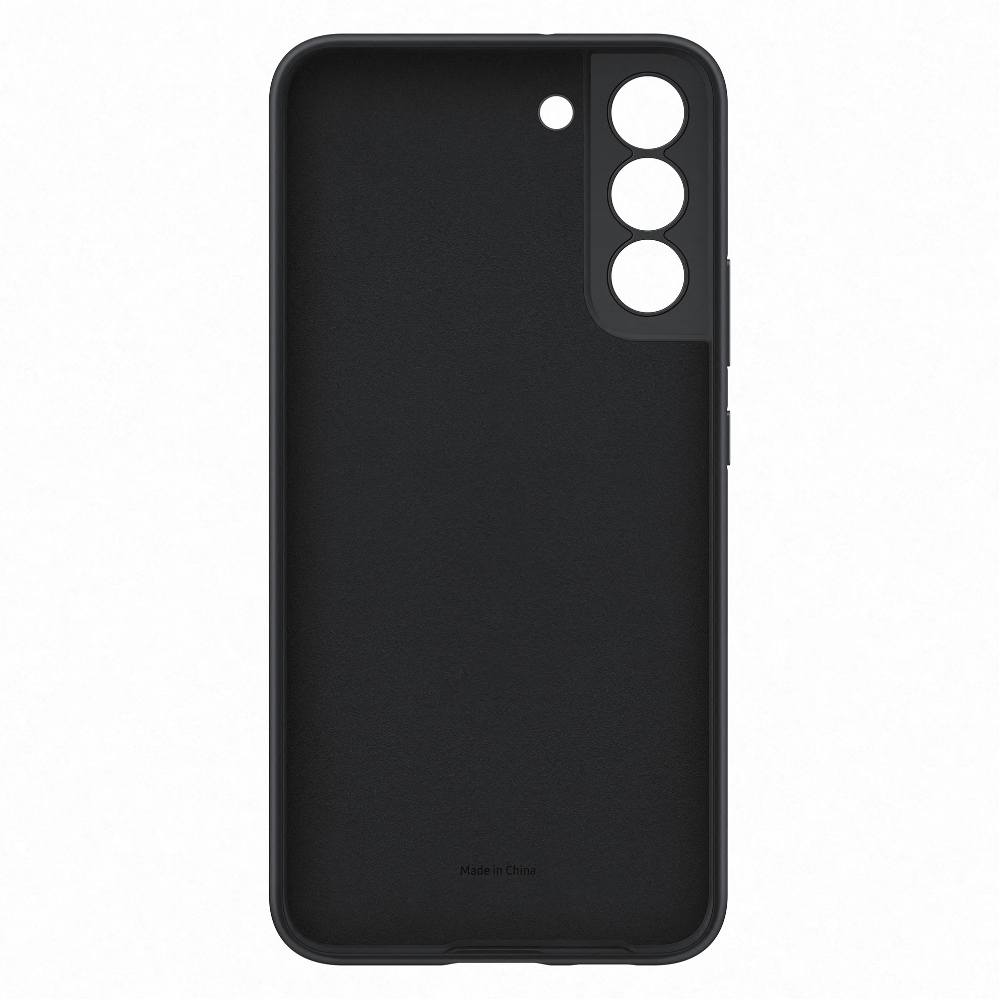 Funda de teléfono negra con tres recortes para cámara. Fondo blanco.