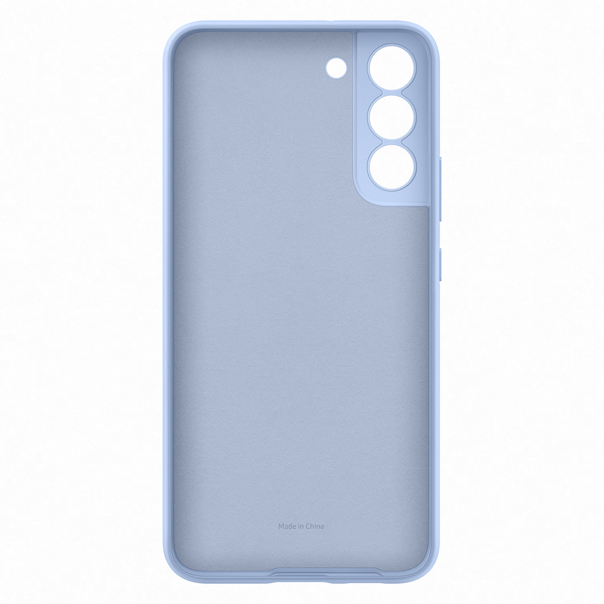 Una custodia per telefono azzurra, con tre fori per la fotocamera, su sfondo bianco. Made in China.