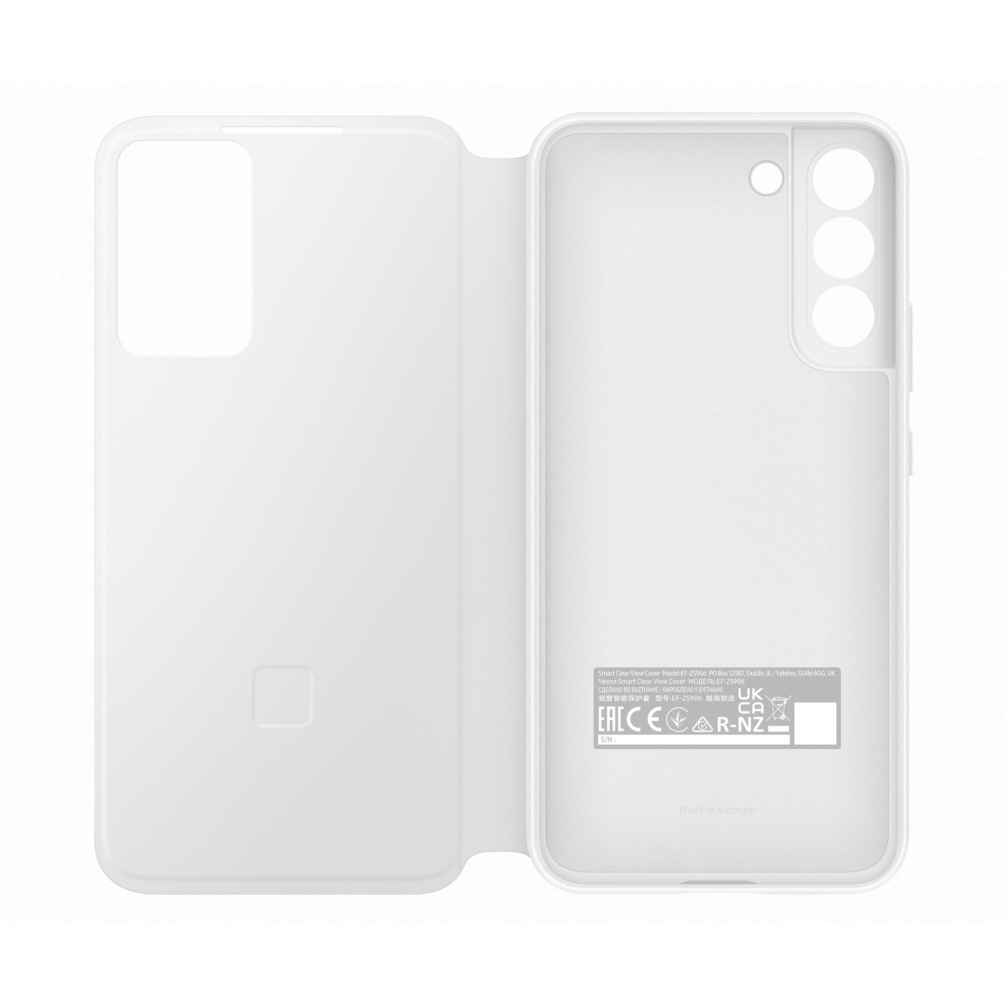 Funda blanca para teléfono, abierta, con texto y un código QR visibles en el interior.