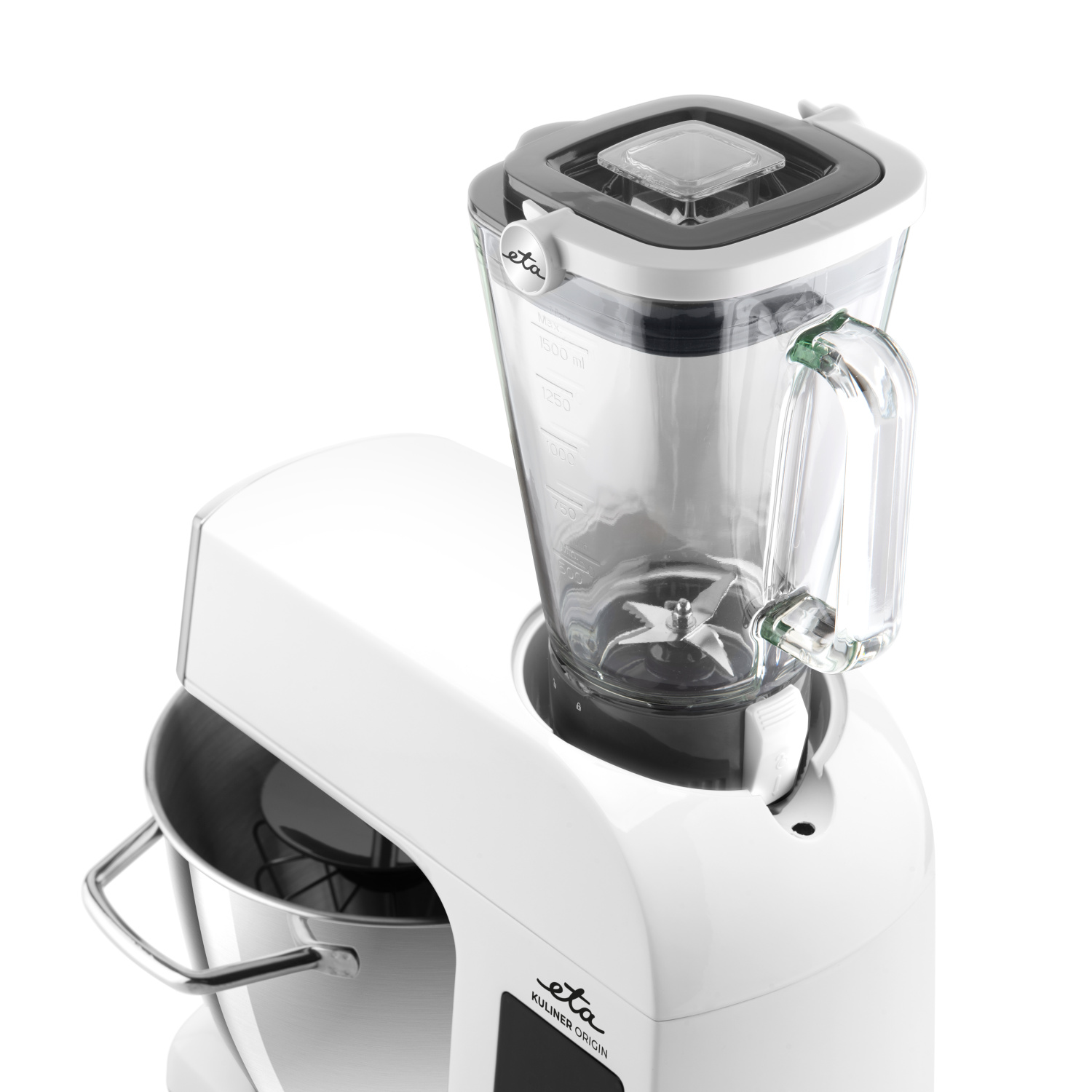 Weißes Küchengerät mit einem aufgesetzten Mixer. Eine Edelstahlschüssel ist ebenfalls vorhanden.