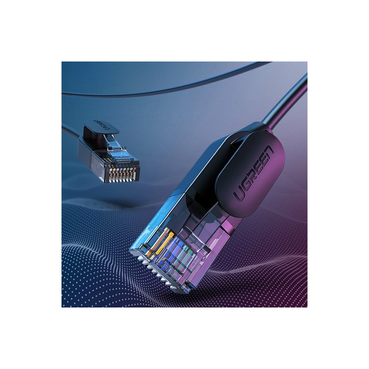 Ein Ethernet-Kabel mit UGREEN-Aufdruck und zwei Steckern an jedem Ende.