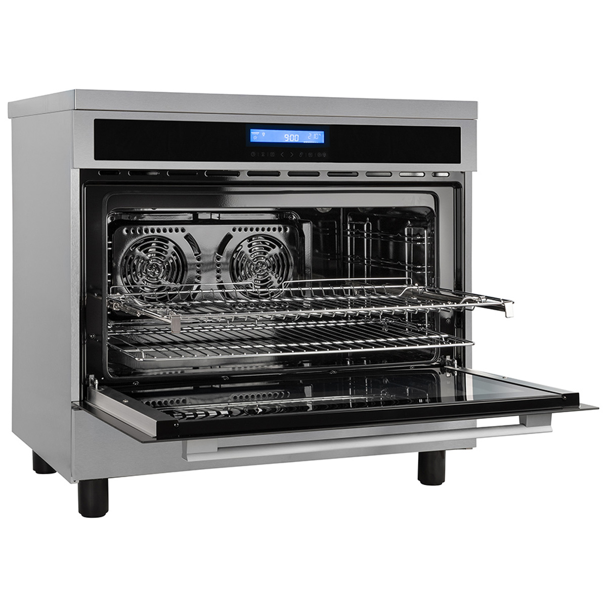 Ein Edelstahlbackofen mit geöffneter Tür, zeigt Regale im Inneren.