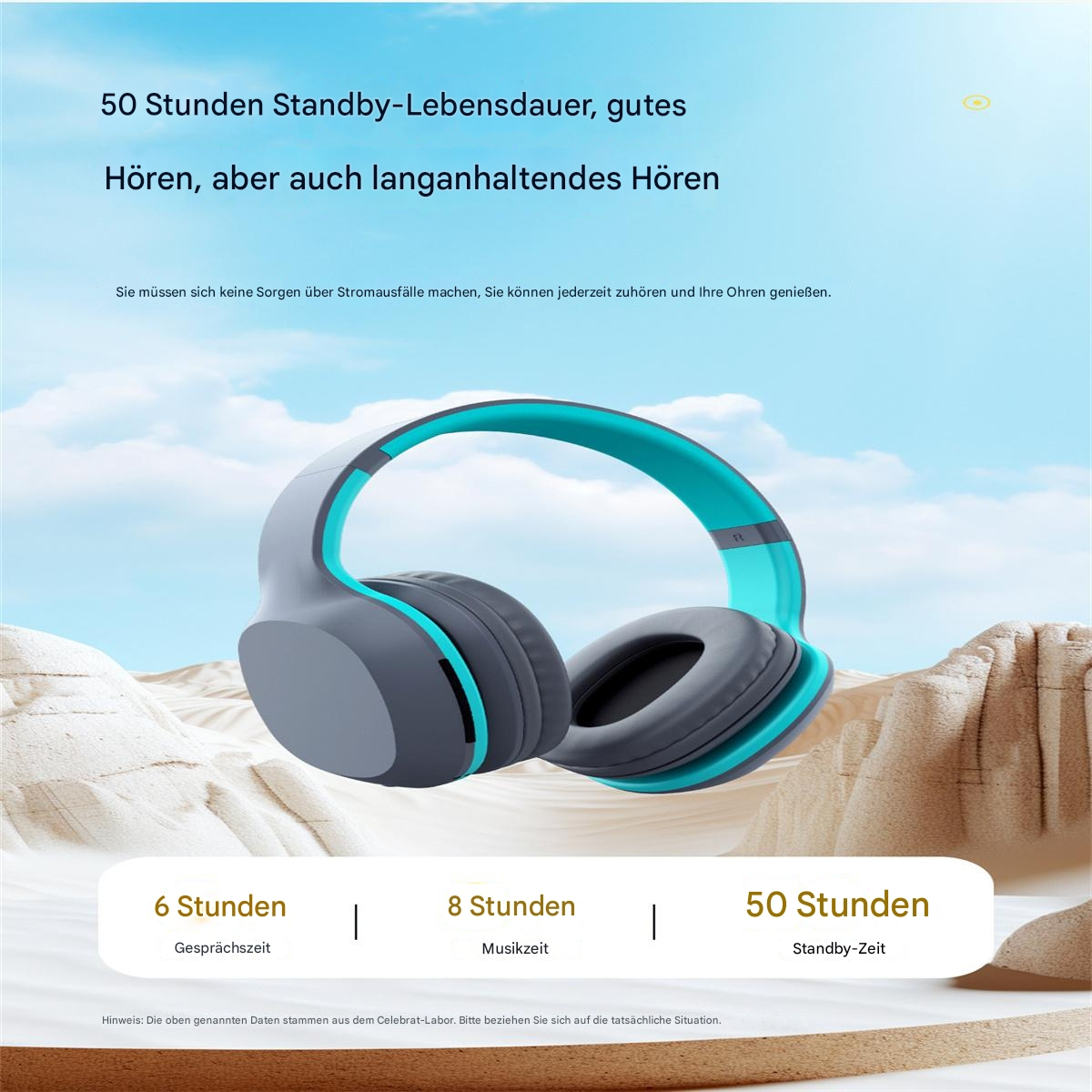 Graue und türkisblaue Kopfhörer mit Text über Akkulaufzeit und Nutzungsdauer. Himmel Hintergrund.