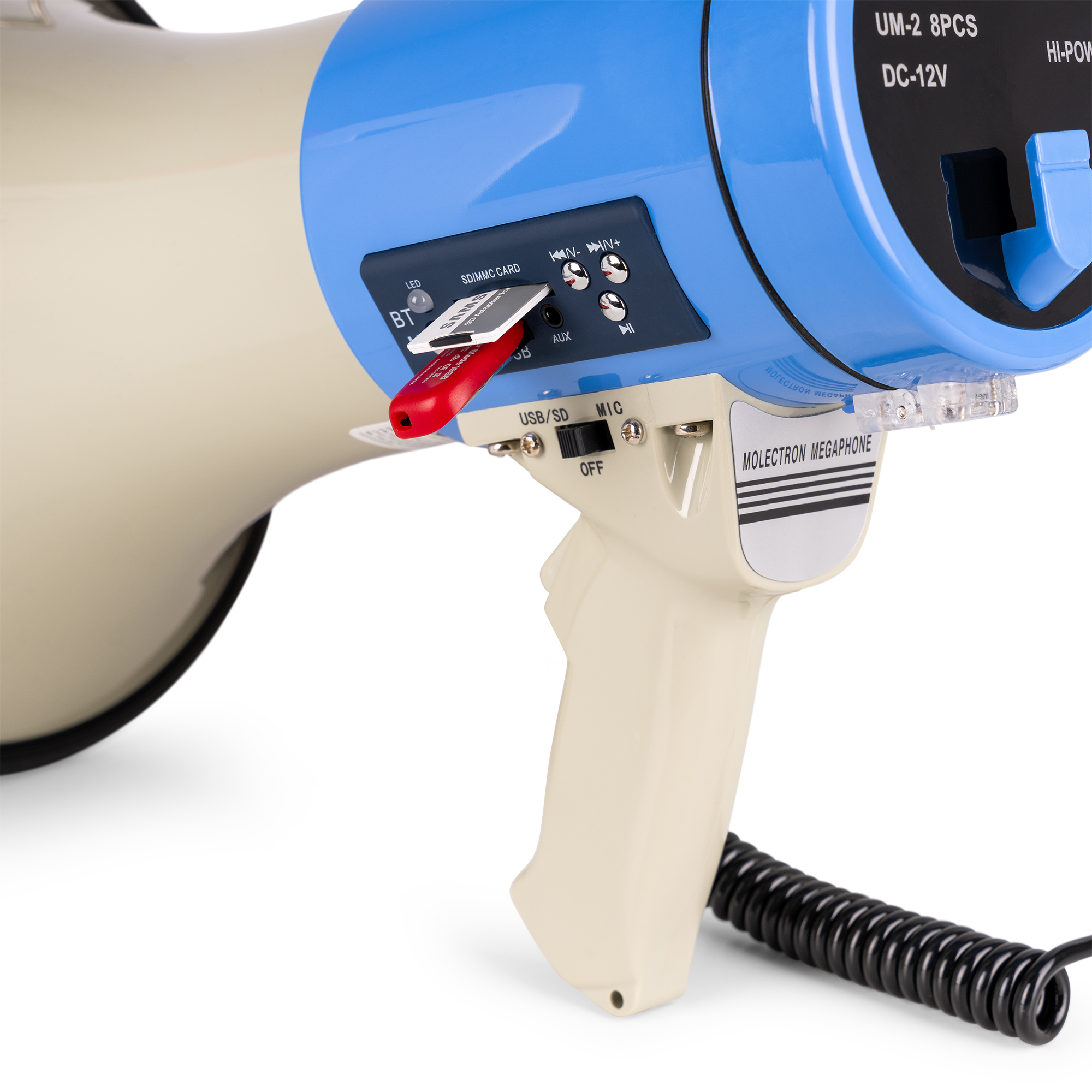 Een blauwe en beige megafoon met een USB-poort en SD-kaartsleuf, en een microfoon.