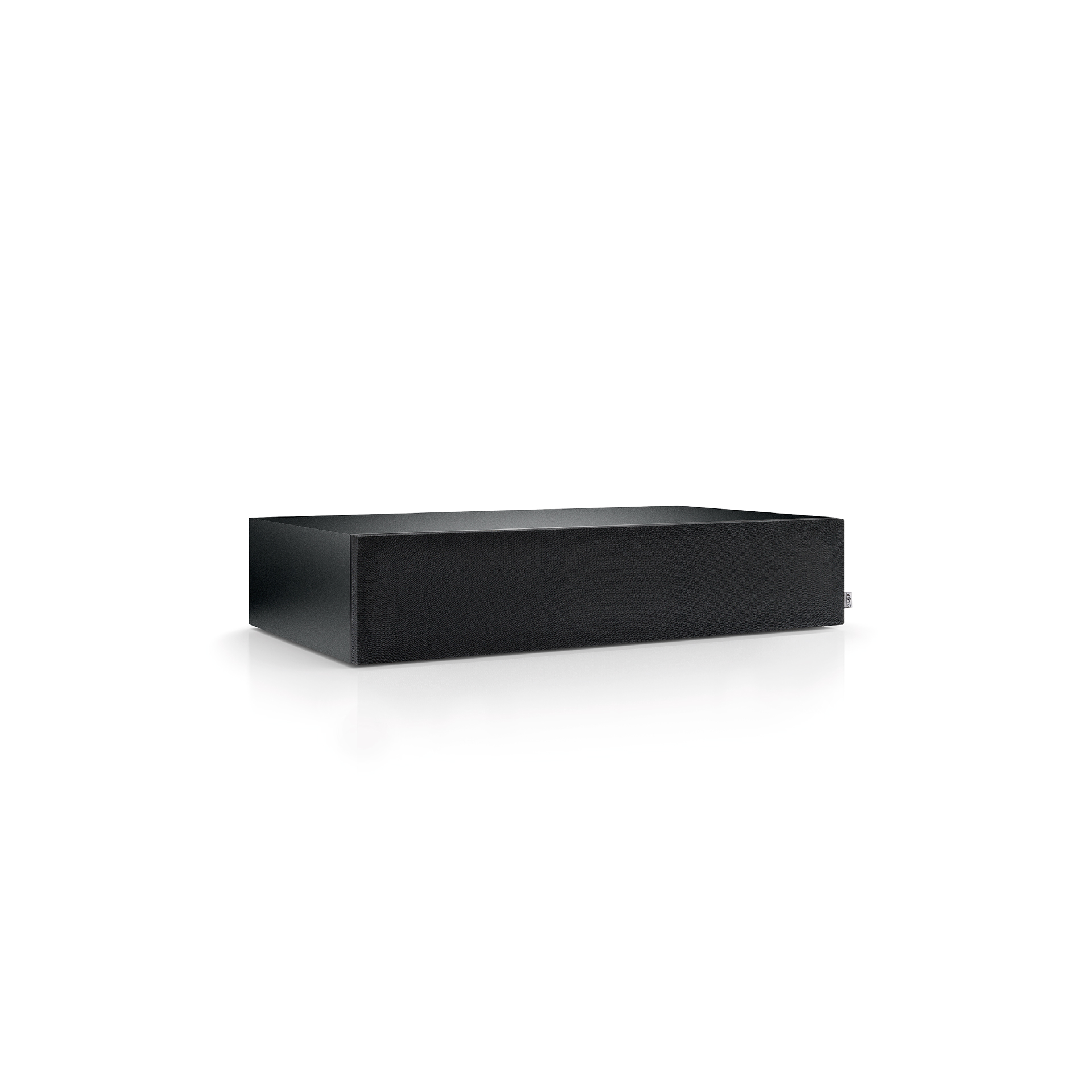 Eine schwarze Soundbar auf weißem Hintergrund. Sie ist rechteckig und hat eine Gitterfront.