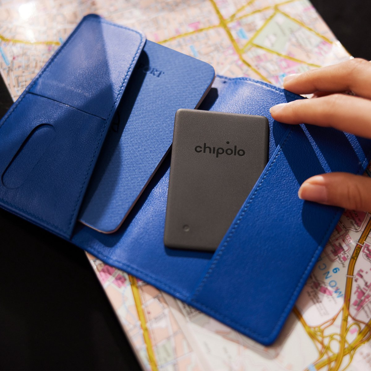 CHIPOLO CARD Spot 1-Pack Bluetooth Tracker Worldwide
