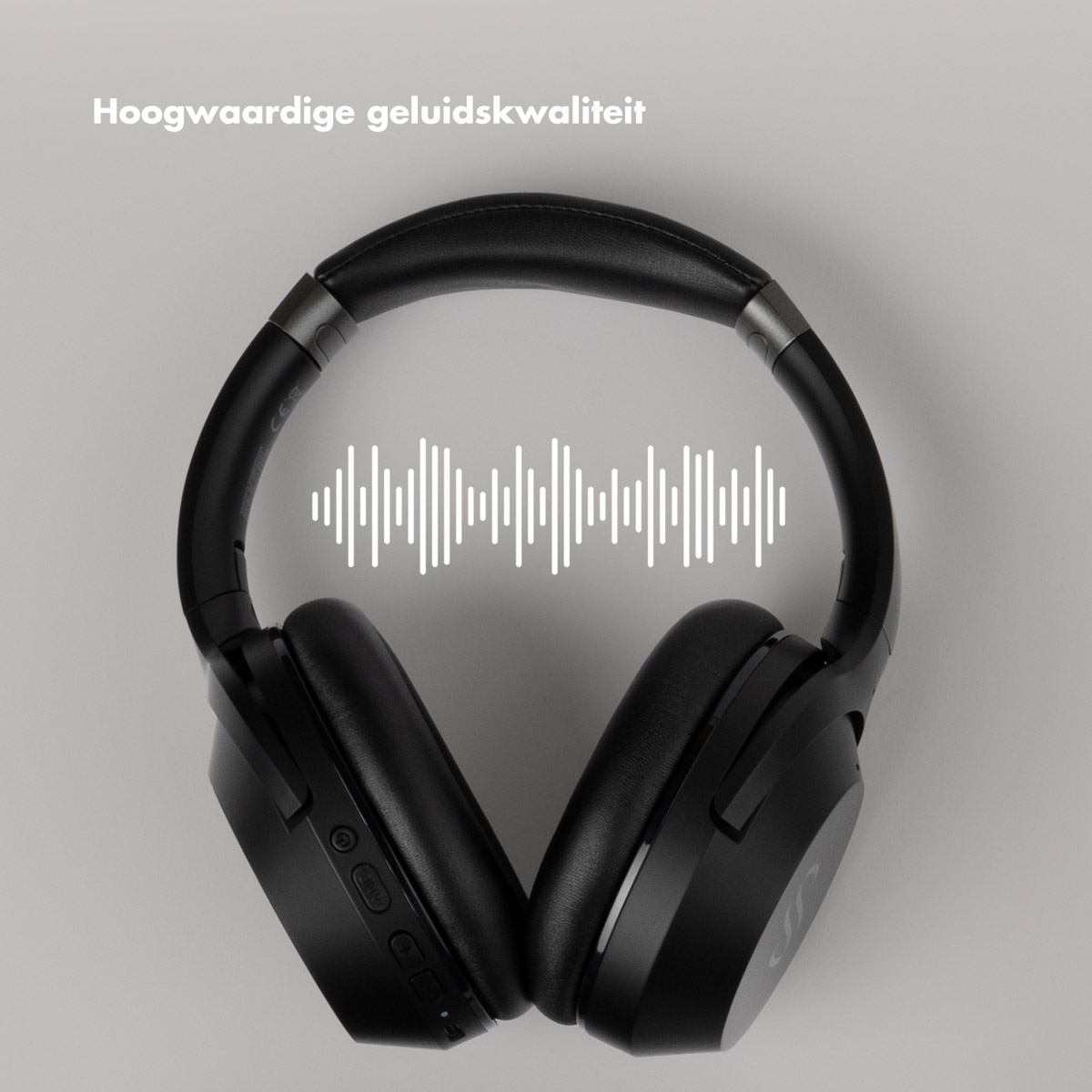 Schwarze Kopfhörer mit Grafik einer Schallwelle. Der Text lautet 'Hochwertige Klangqualität'.