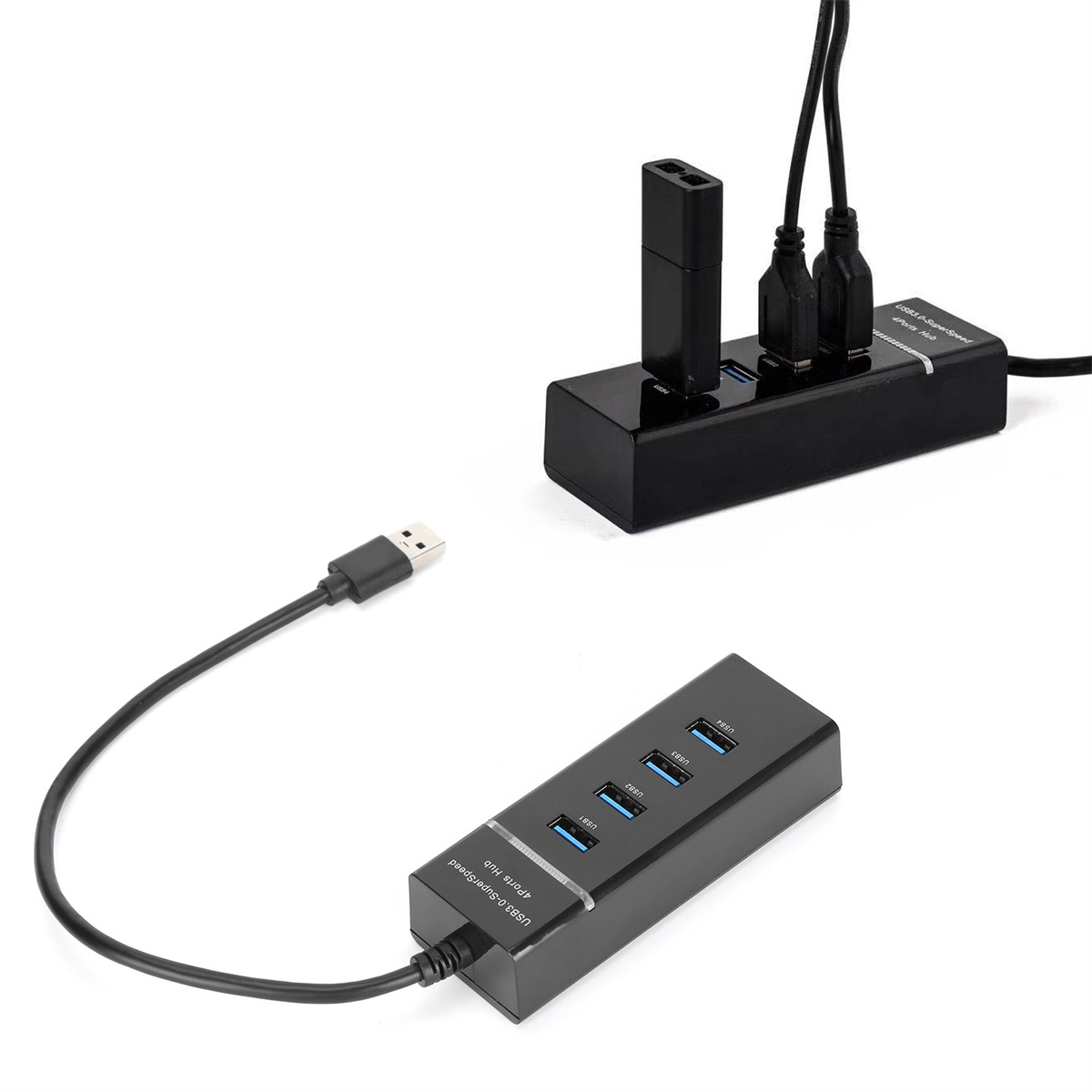 Schwarzer USB-Hub mit mehreren Anschlüssen. Es werden zwei Hubs gezeigt, einer mit einem USB-Laufwerk.