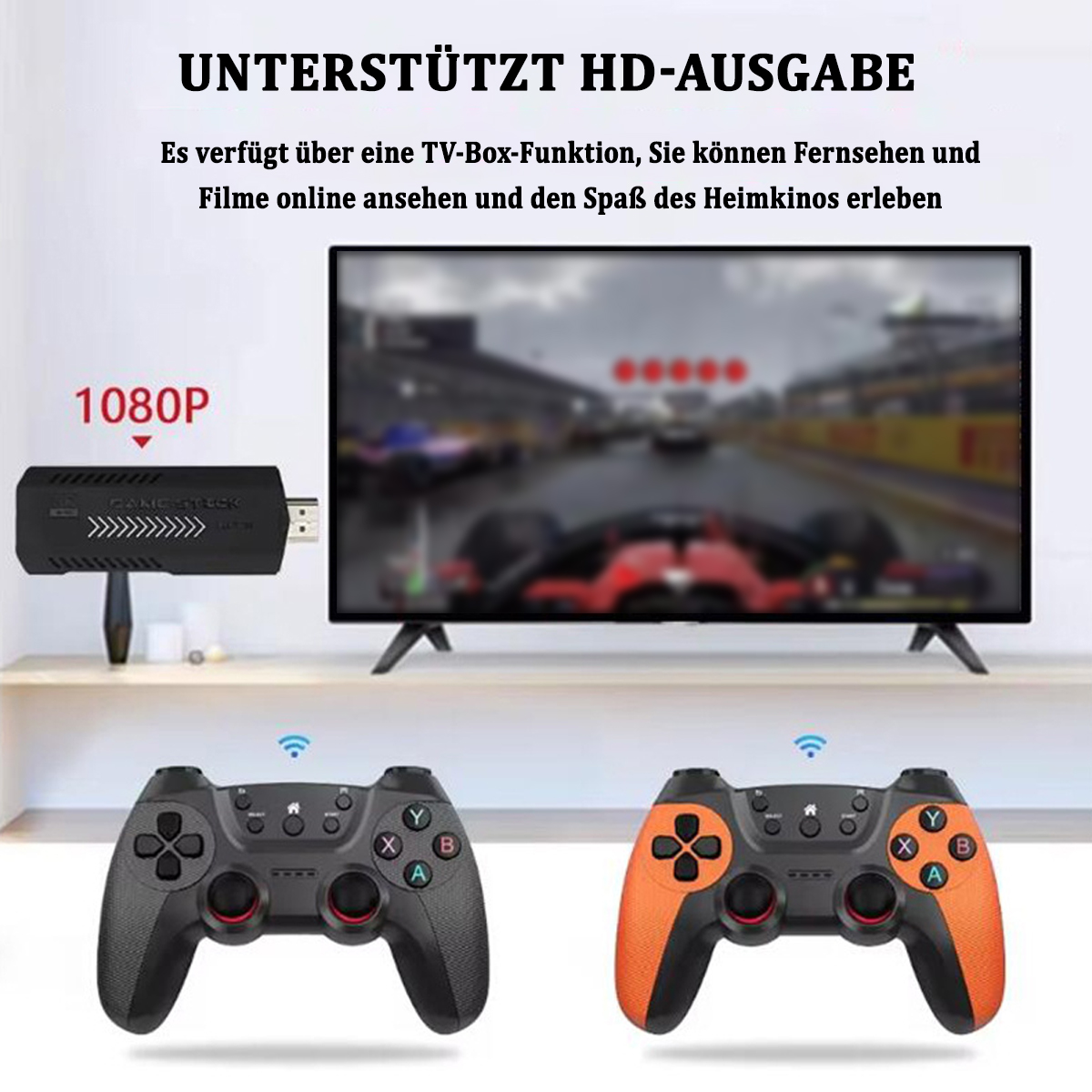 TV-Bildschirm zeigt ein Rennauto. Zwei Gamecontroller im Vordergrund. Ein schwarzer Dongle ist sichtbar.