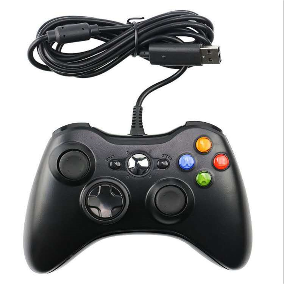 Schwarzer Xbox 360-Controller mit USB-Kabel. Verfügt über farbige Tasten und ein Steuerkreuz.