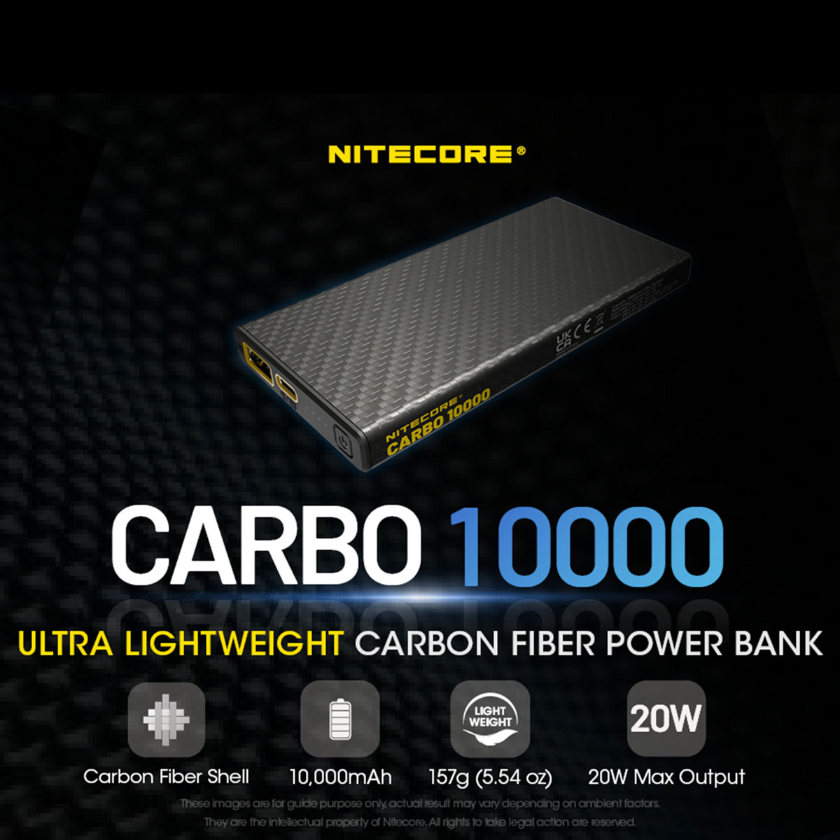 Eine schwarze Powerbank mit Kohlefaserdesign, Text 'CARBO 10000' und Produktspezifikationen auf schwarzem Hintergrund.