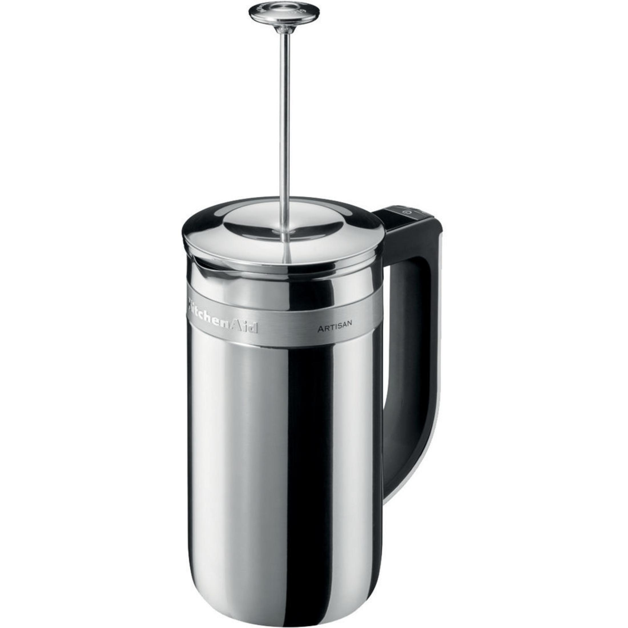 Ein Kaffeebereiter aus Edelstahl mit schwarzem Griff und silbernem Stempel. Die Marke ist KitchenAid Artisan.