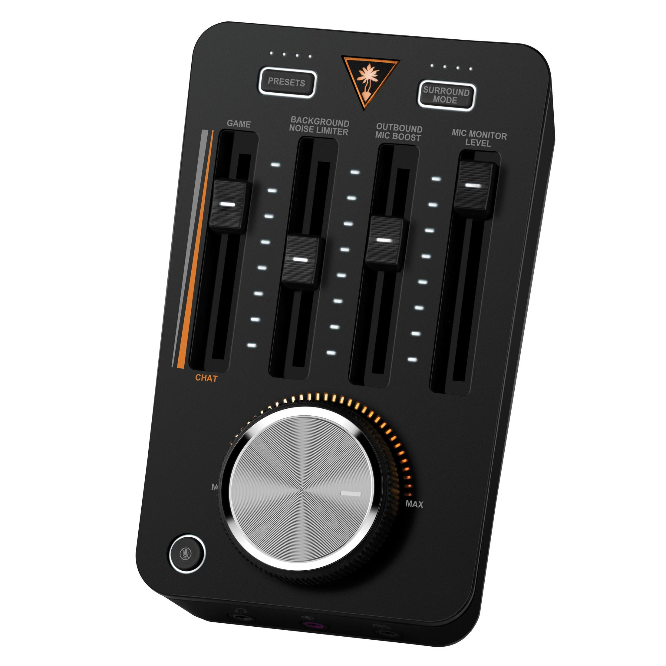 Ein schwarzer Turtle Beach Audio-Controller. Er hat mehrere Schieberegler, Tasten und ein Rad.