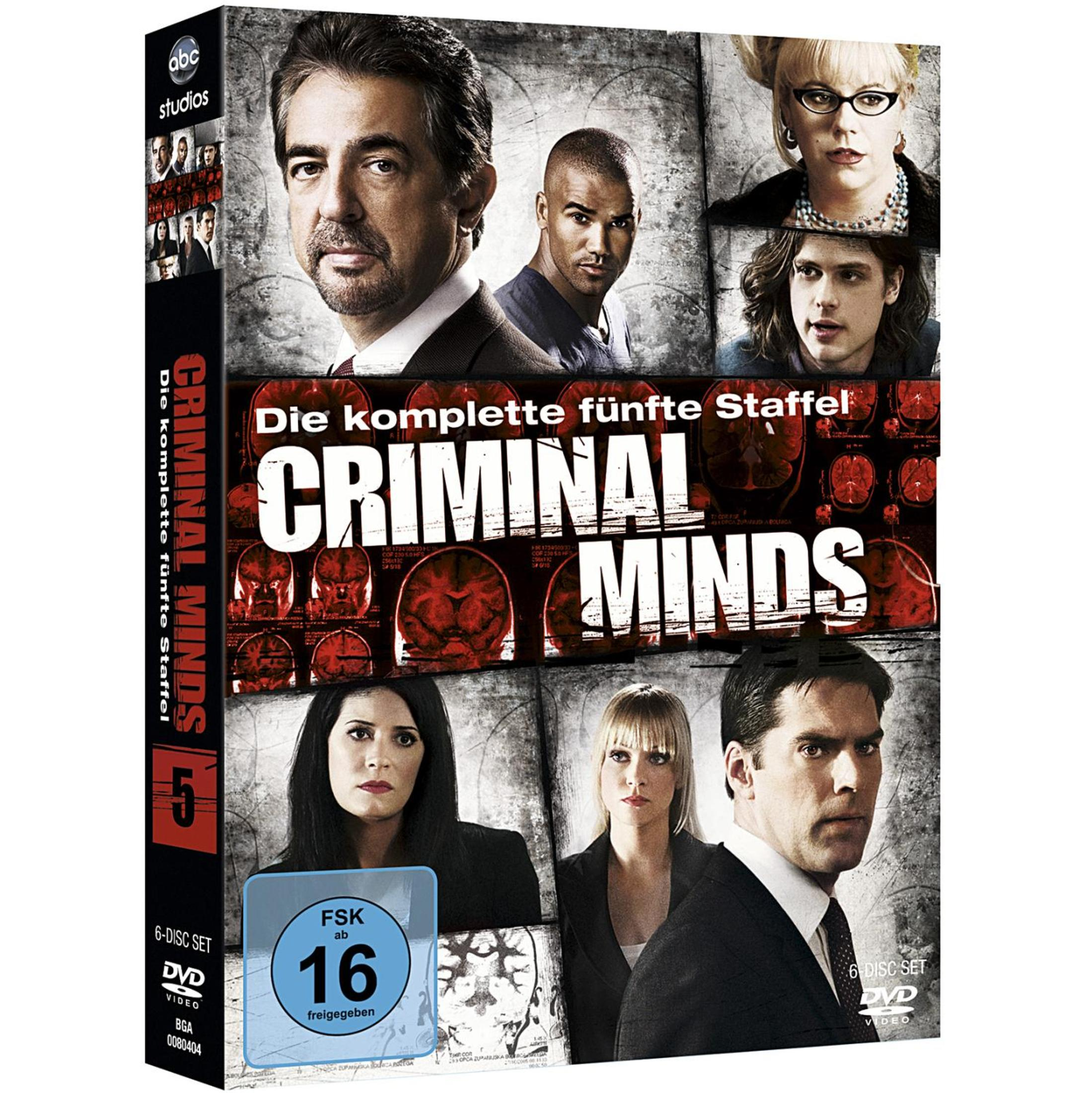 DVD-Cover von Criminal Minds, Staffel 5, mit Porträts der Hauptdarsteller und rotem Gehirnscan-Hintergrund.