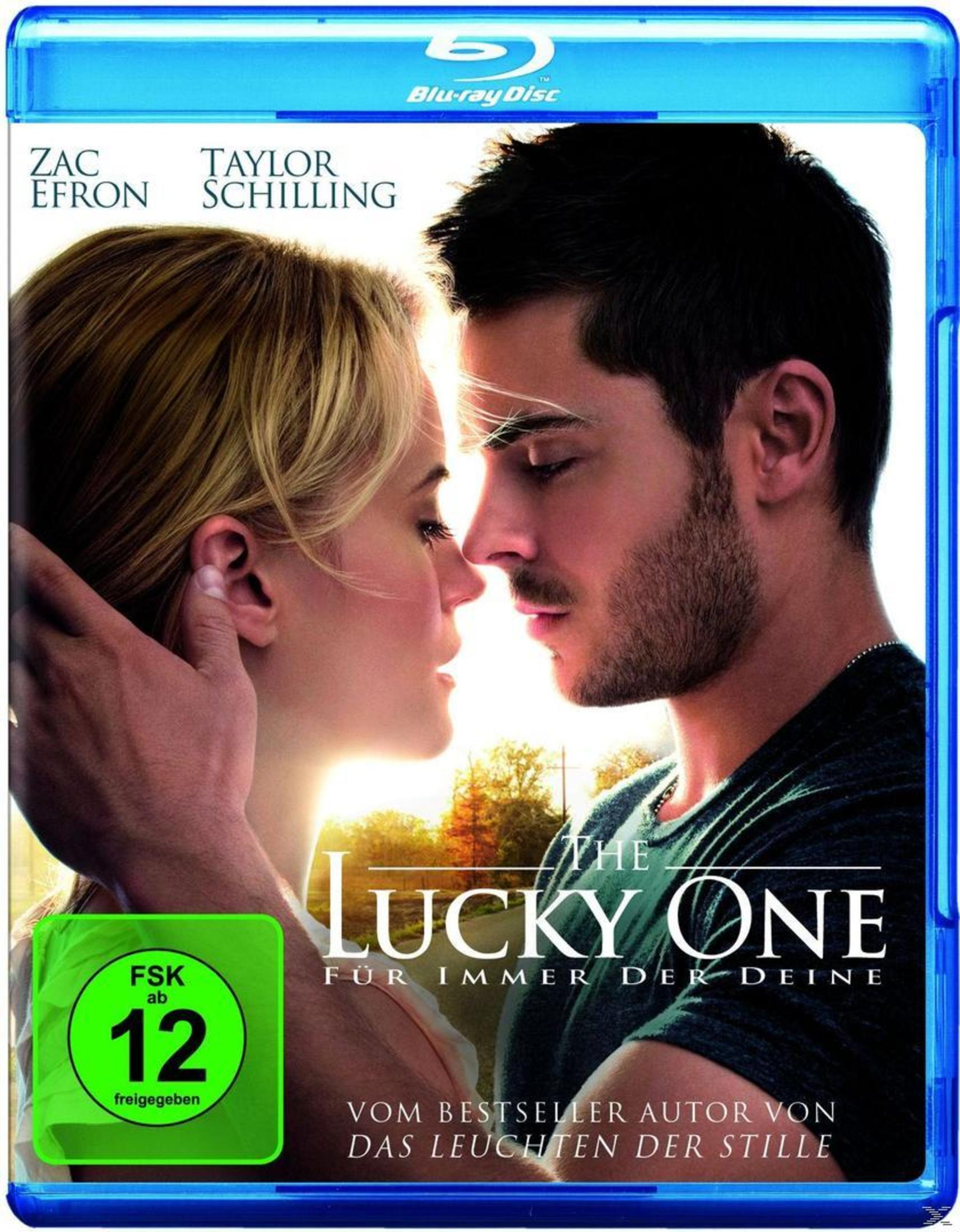 Filmcover mit einem Mann und einer Frau, die sich nahe stehen. Der Titel lautet 'The Lucky One'.