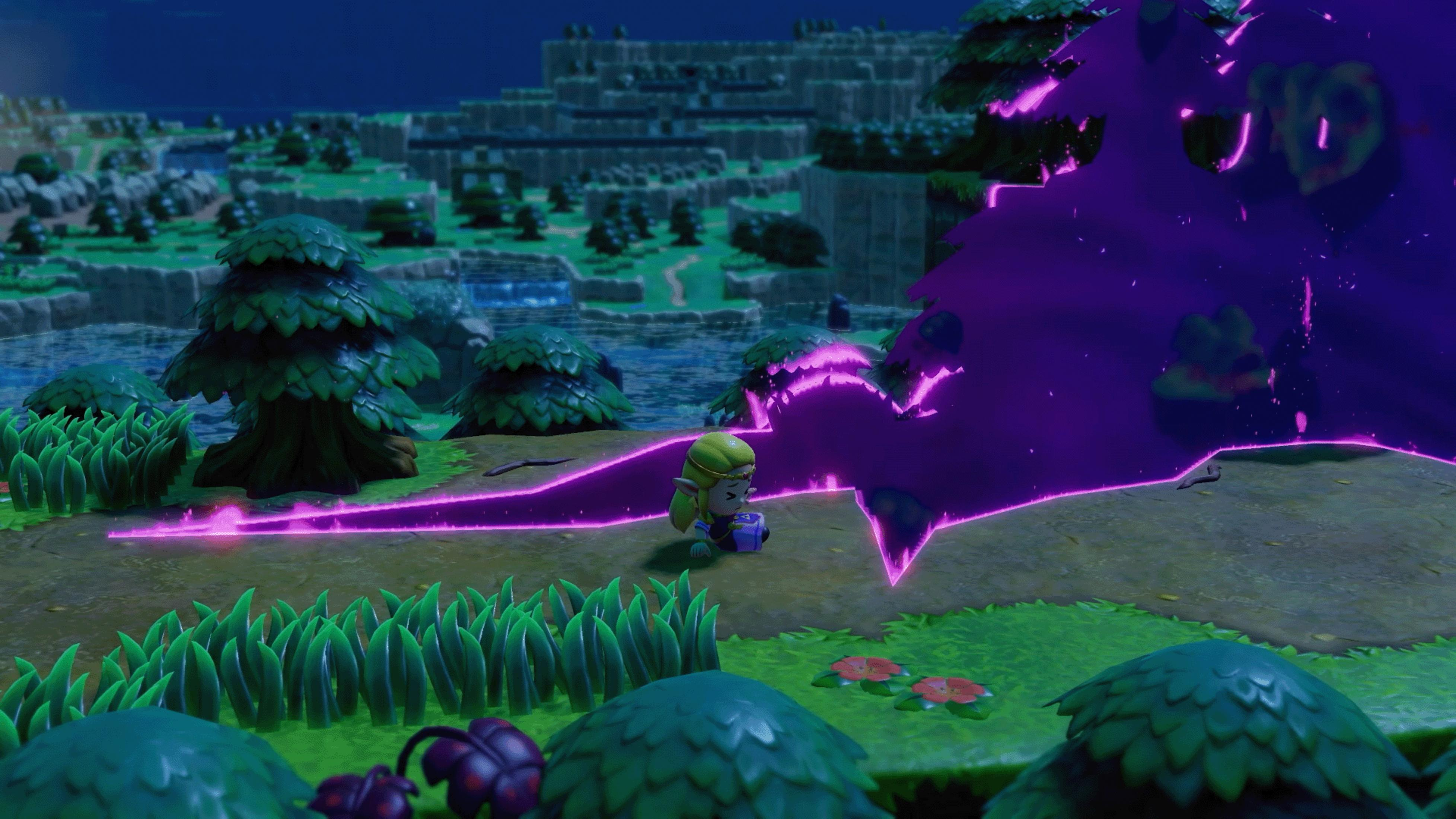 Scena z gry. Postać z niebieską torbą, różową ścieżką i fioletowym efektem chmury na zielonym krajobrazie.