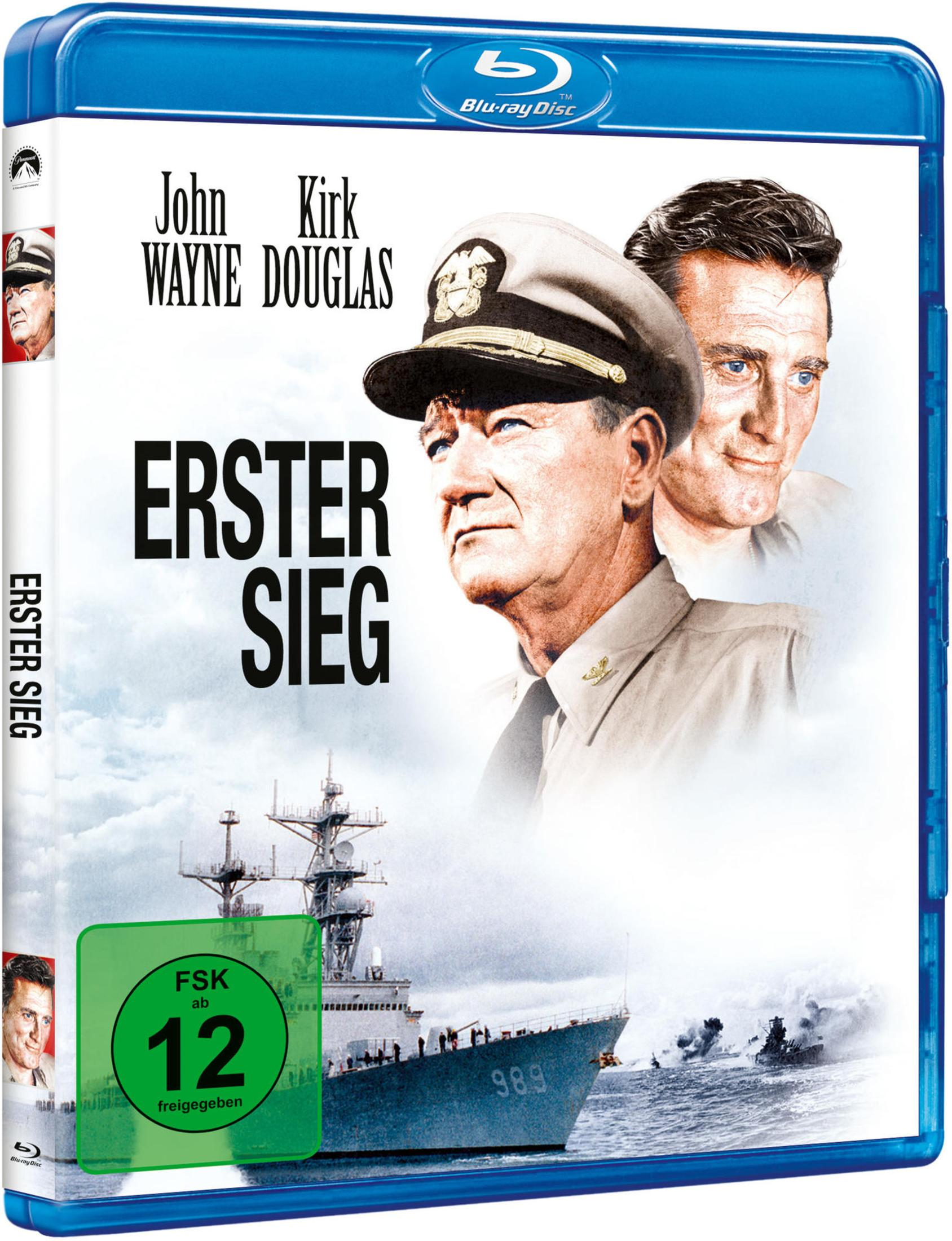 Blu-ray-Hülle des Films Erster Sieg mit John Wayne, Kirk Douglas und Kriegsschiffen auf See.