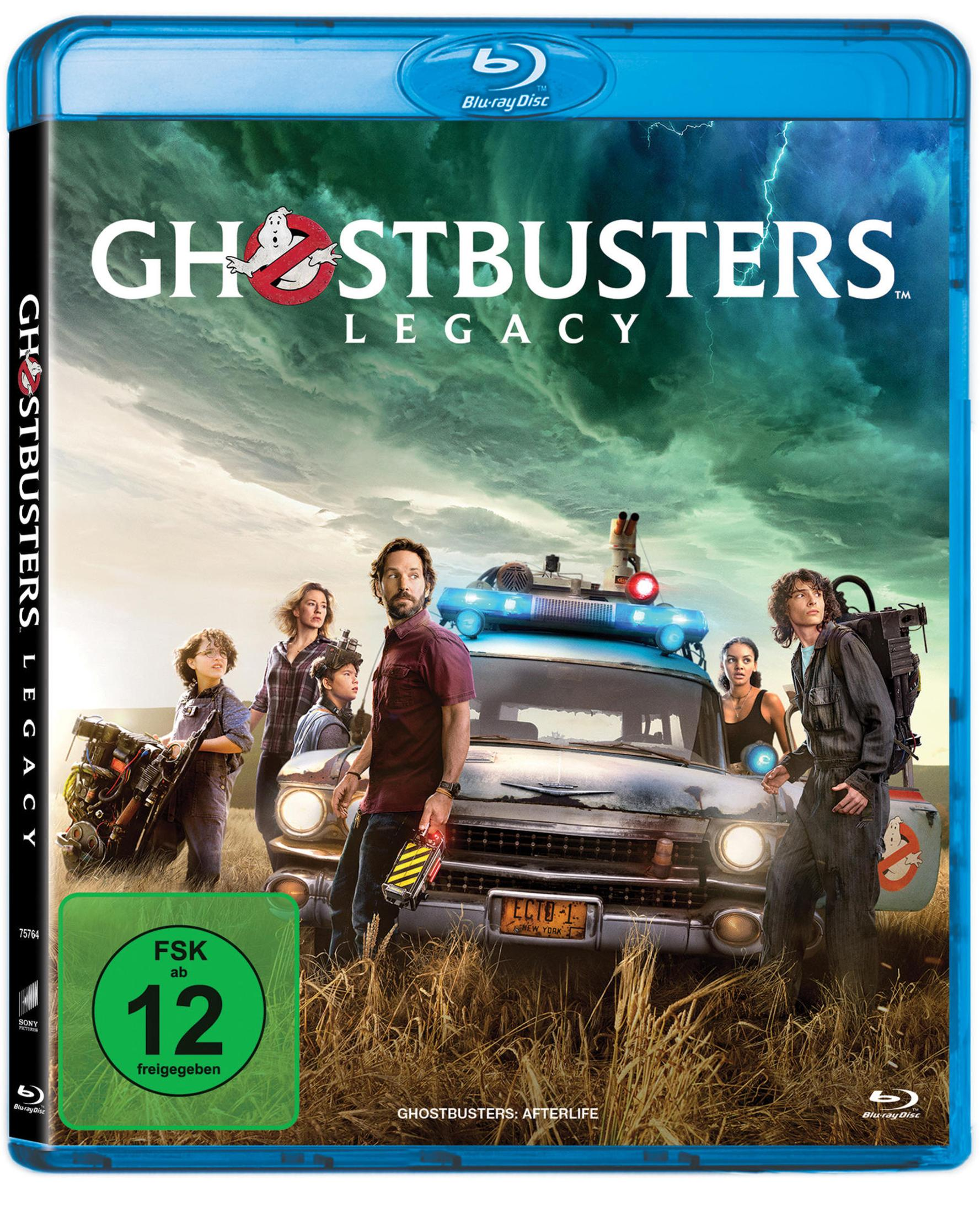 Ghostbusters: Legacy Blu-ray Hülle mit Cast und Ecto-1 vor stürmischem Himmel.