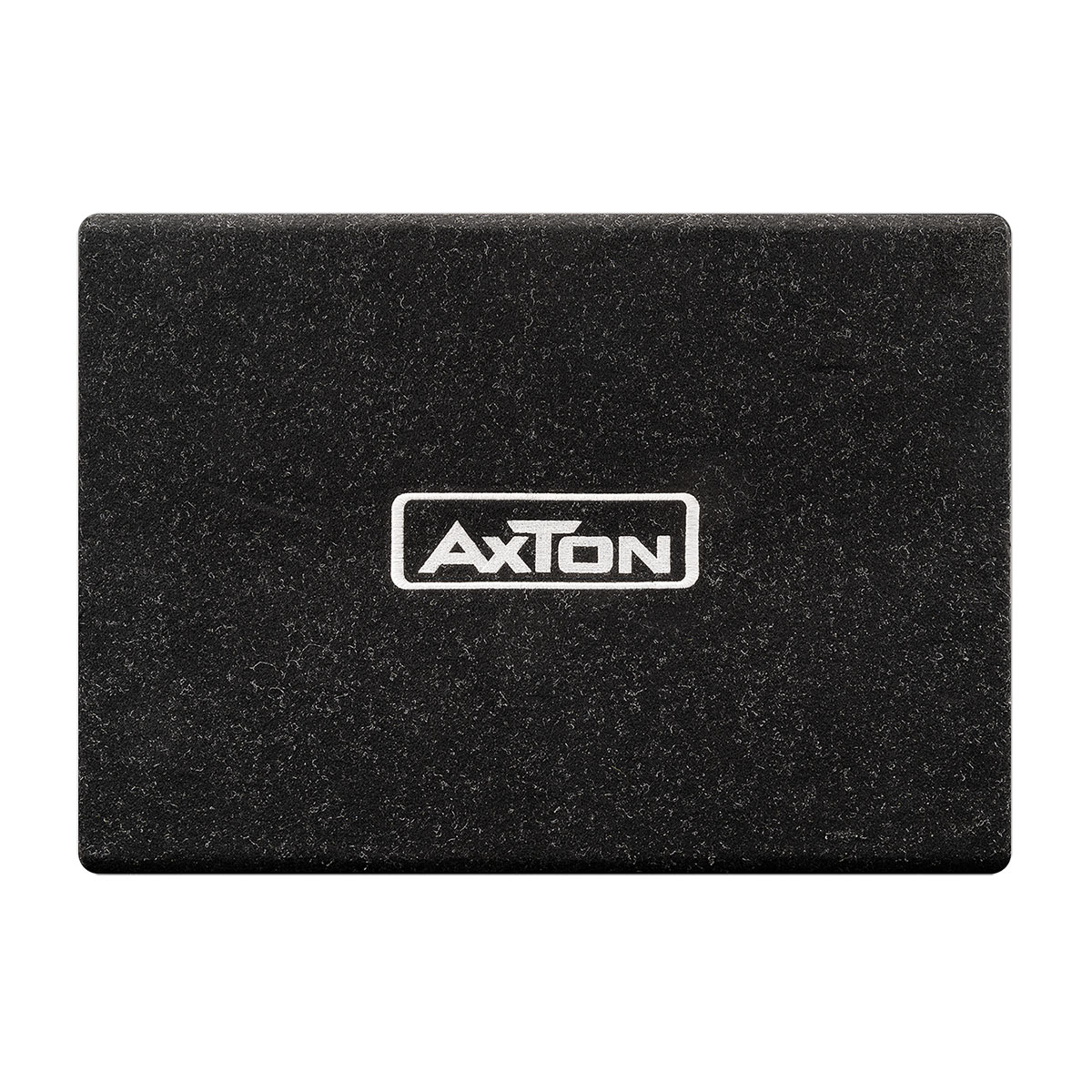 Schwarze, rechteckige Axton-Subwoofer-Box mit weißem Axton-Logo oben.