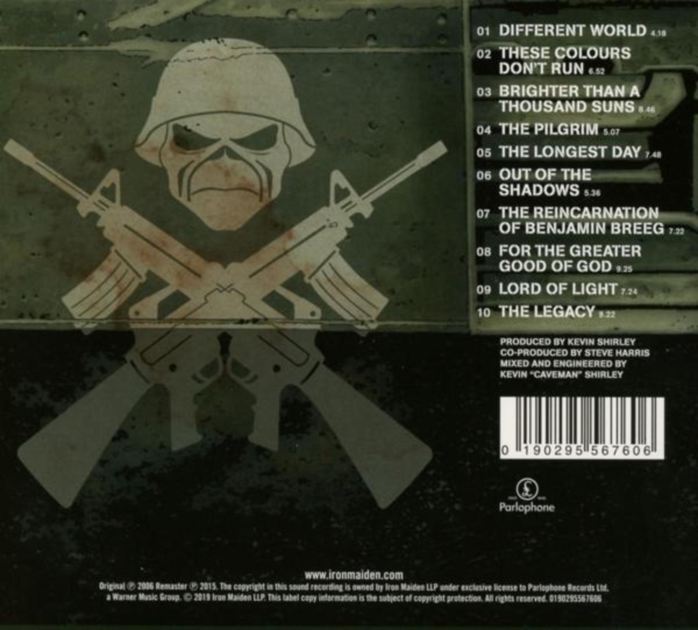 Copertina dell'album degli Iron Maiden. Un teschio e ossa incrociate con fucili dietro e tracklist.