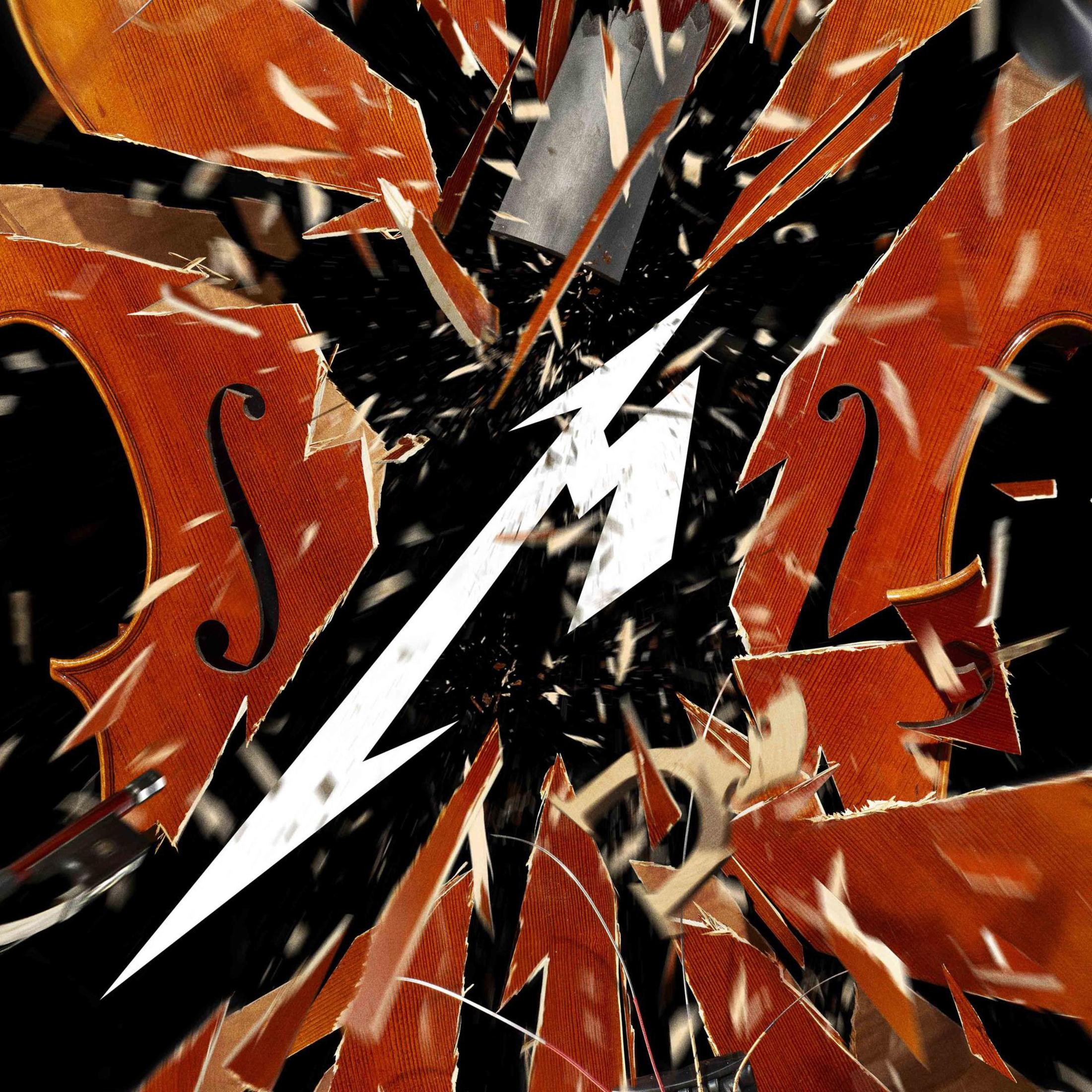Copertina dell'album con immagine frammentata, logo Metallica bianco e violoncello rotto.