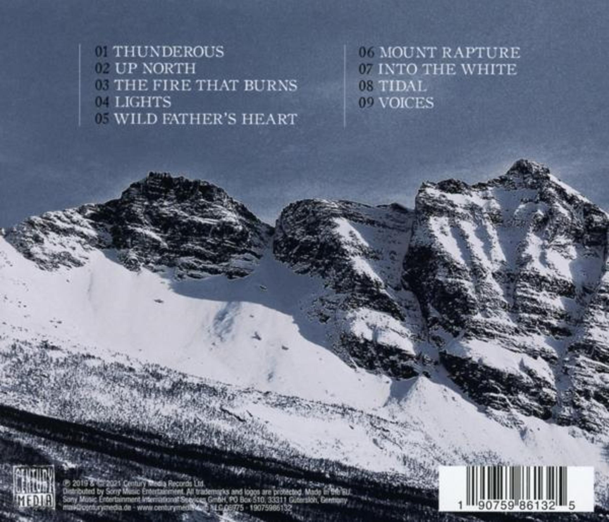 Copertina dell'album. Montagne innevate con testo che elenca i titoli delle canzoni. Codice a barre e logo in basso.