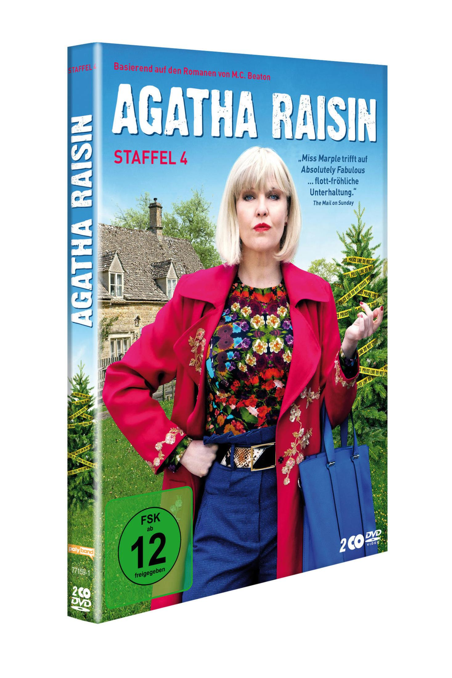 Agatha Raisin DVD-Cover mit blondem Star vor ländlichem Haus, roten Mantel und blauem Beutel.