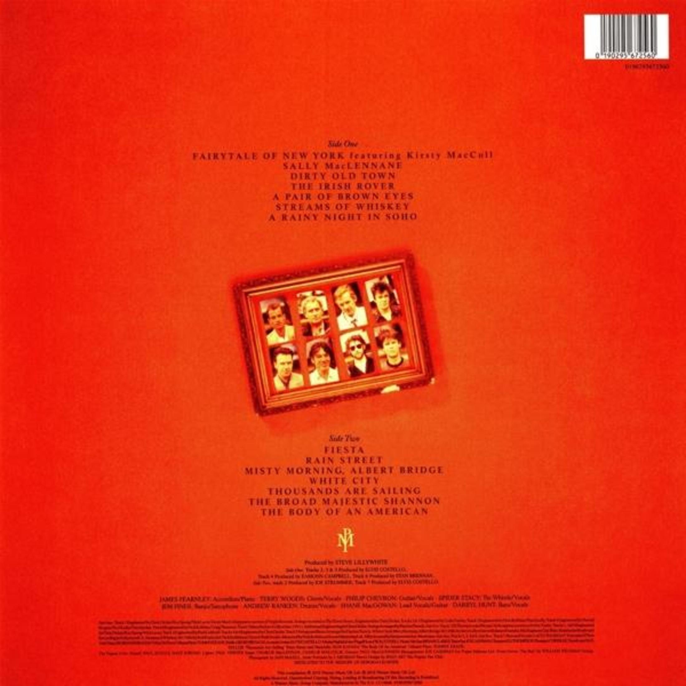 Copertina dell'album con foto incorniciata e titoli delle canzoni su sfondo rosso.