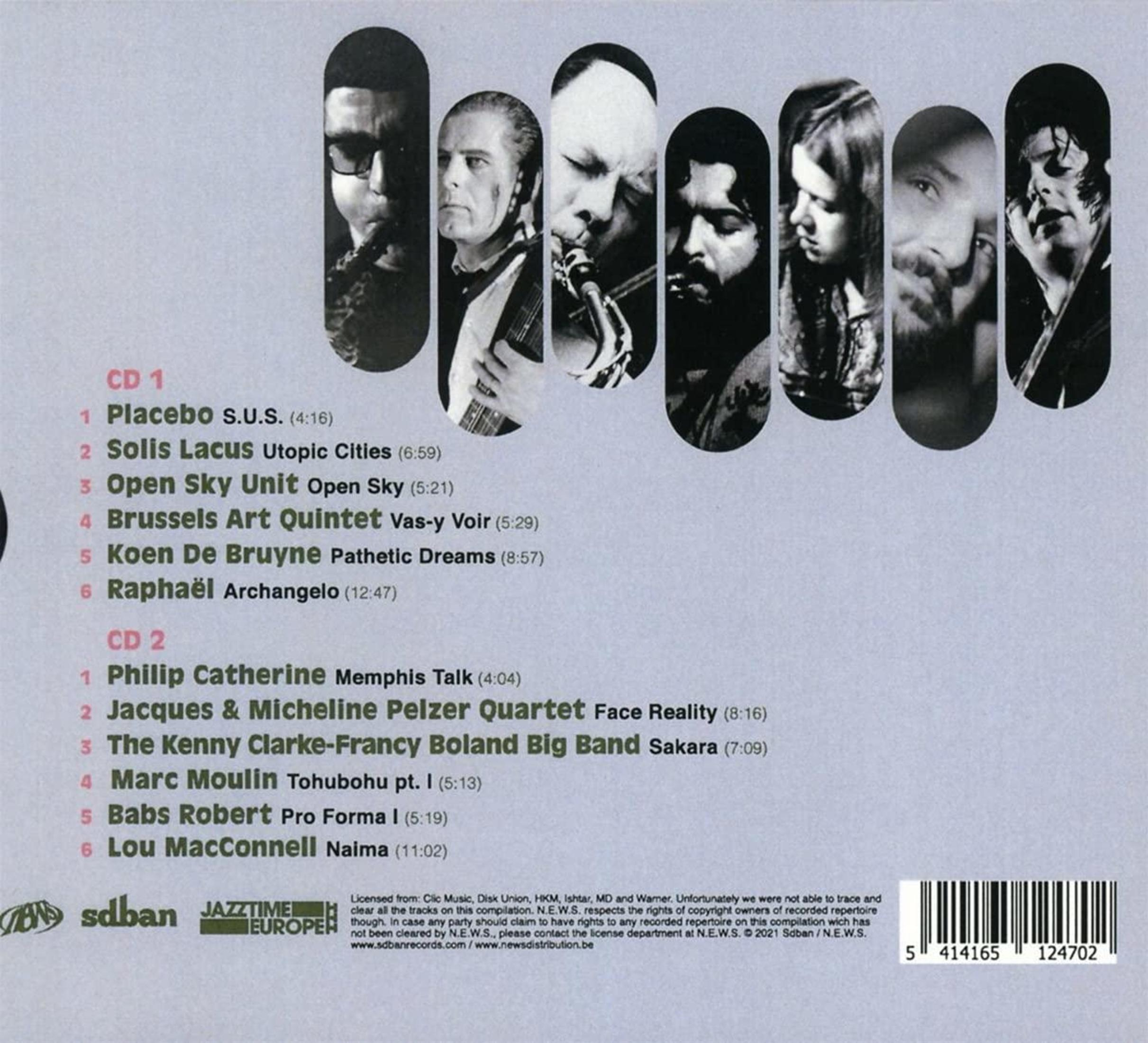 Albumhoes met portretten van bandleden en een tracklist van jazzmuziek.