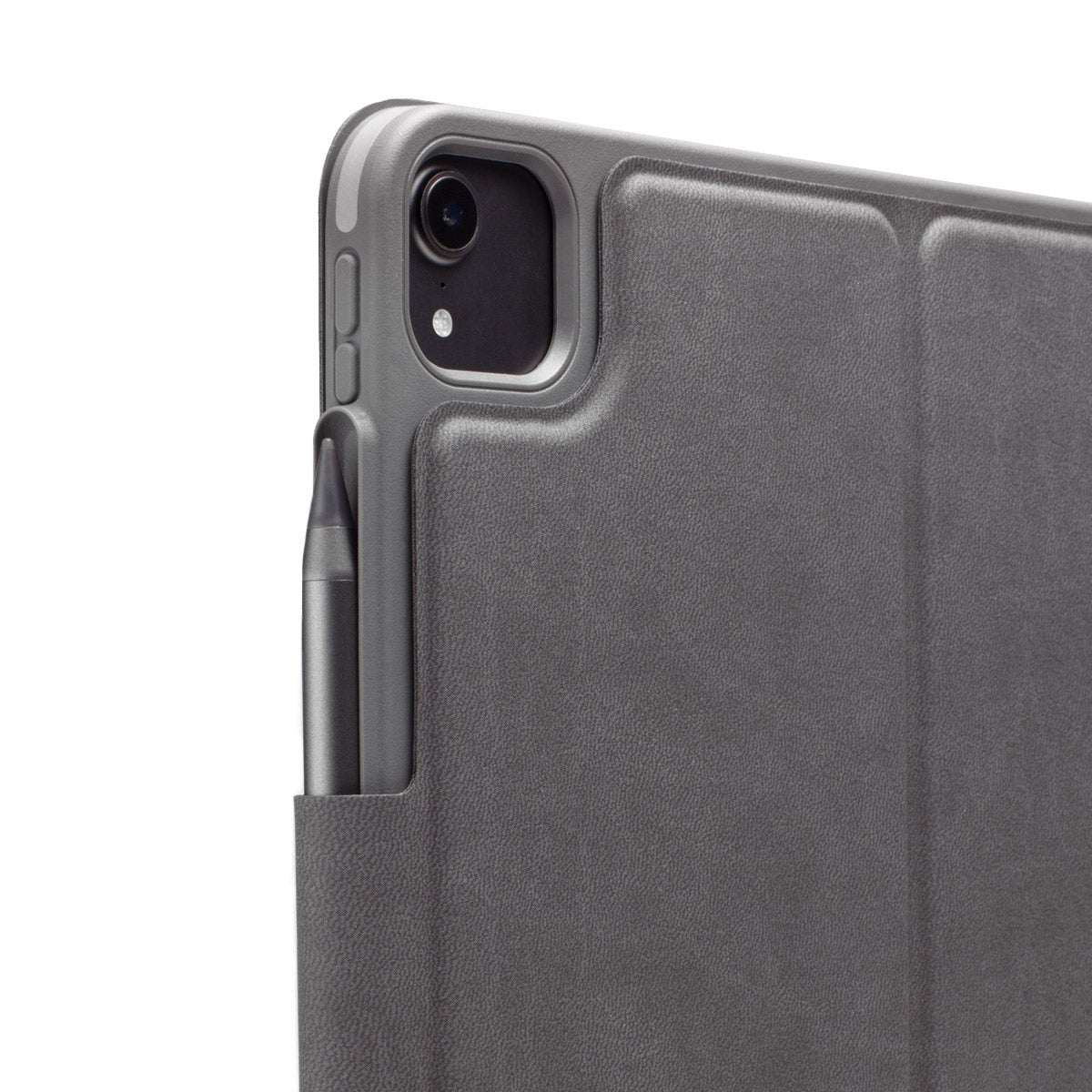 Primer plano de una funda gris oscuro para iPad con soporte para lápiz y recorte de cámara.