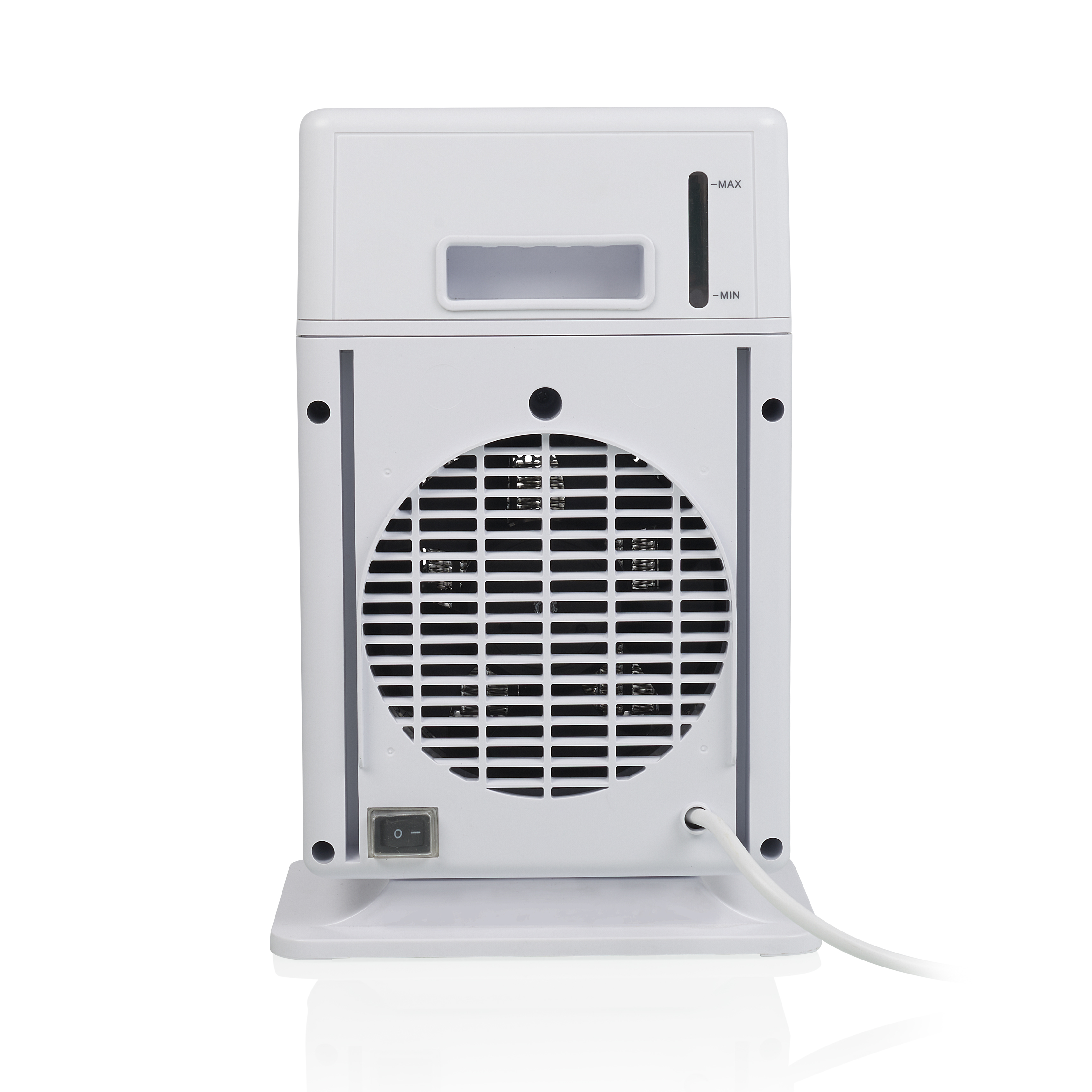Witte elektrische kachel, achteraanzicht. Voorzien van een ventilatierooster, aan/uit-schakelaar en ventilatieopening.