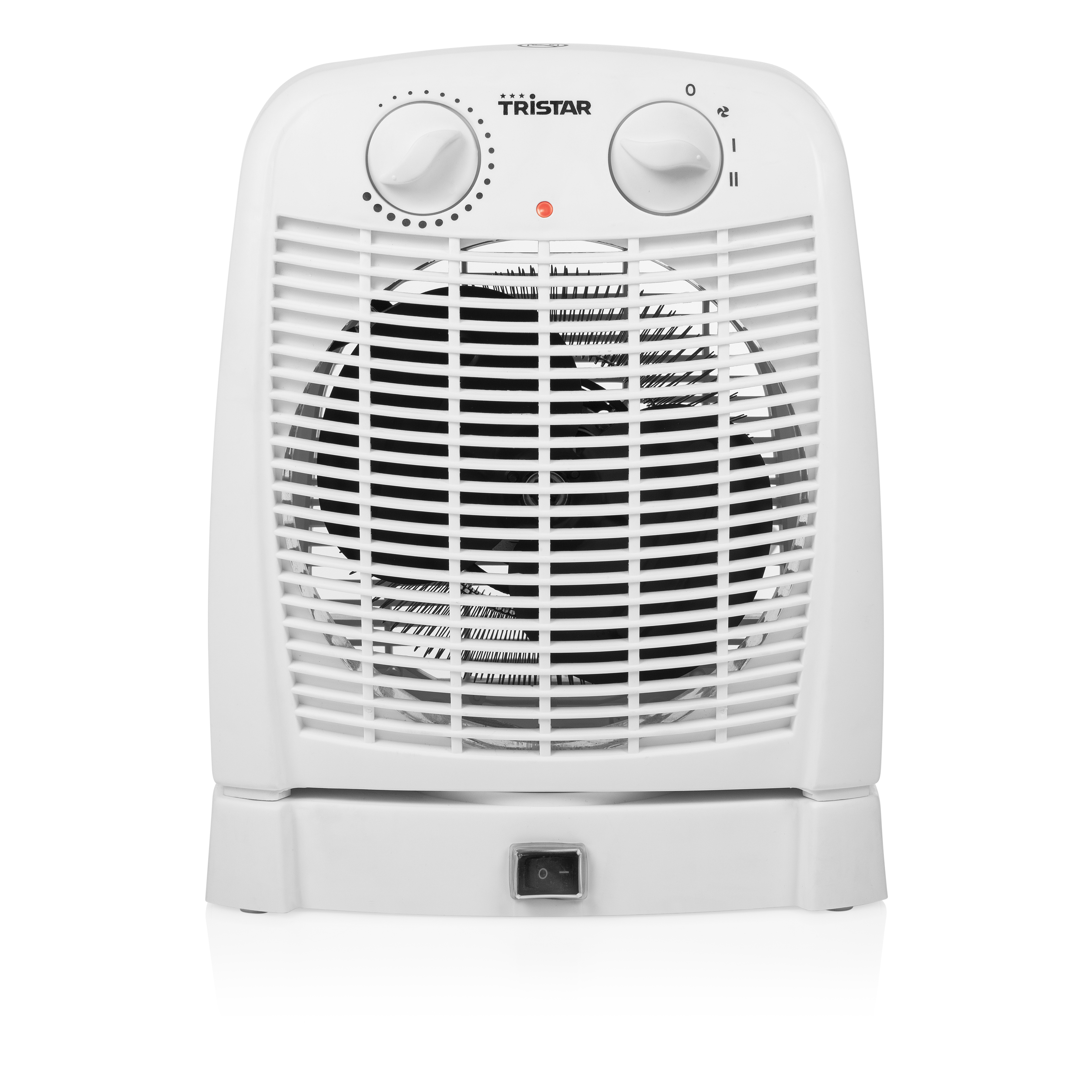 Termoventilatore Tristar bianco con griglia, due manopole, un interruttore e una spia rossa.