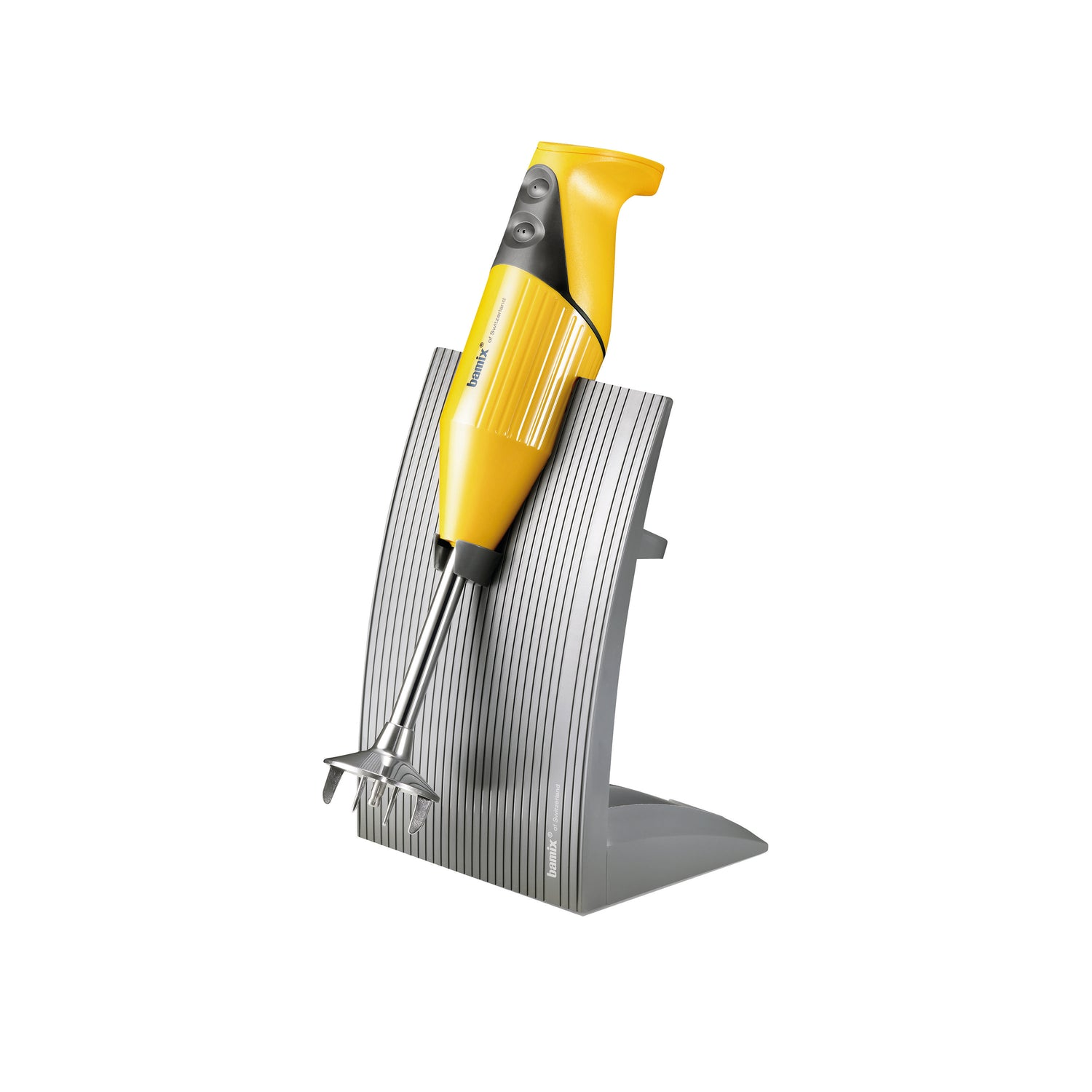 Frullatore a immersione giallo su supporto grigio. Sfondo bianco.