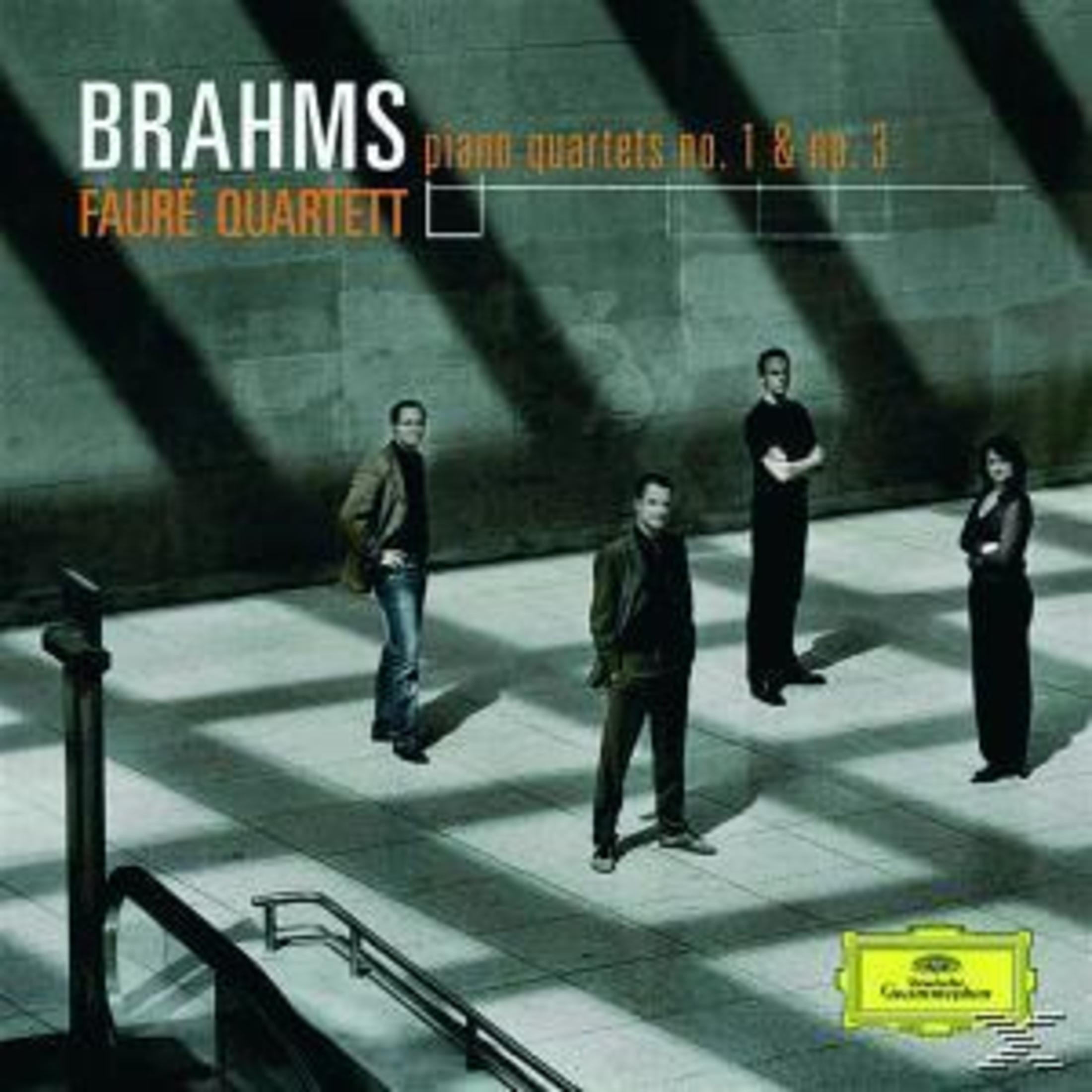 Album cover: Four people in a concert hall, with text 'Brahms Piano Quartets'.