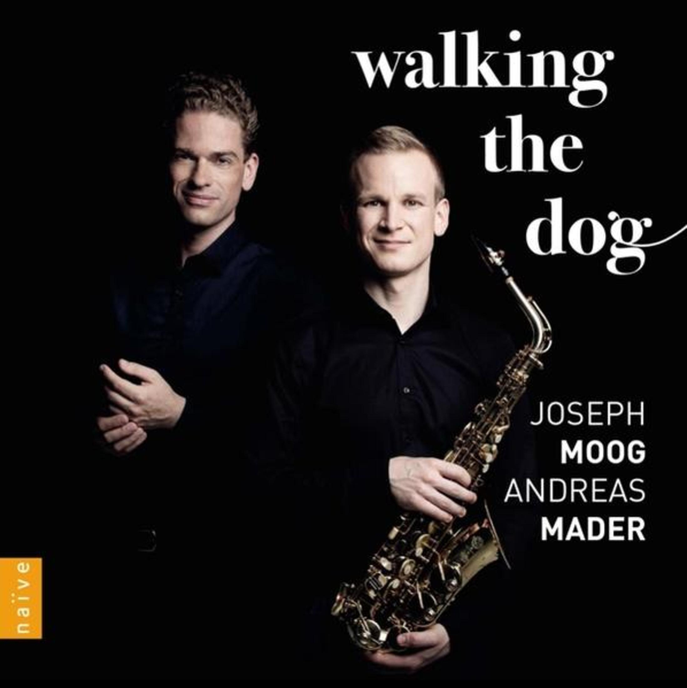 Copertina dell'album con due uomini. Il testo recita 'walking the dog' e 'Joseph Moog Andreas Mader'.