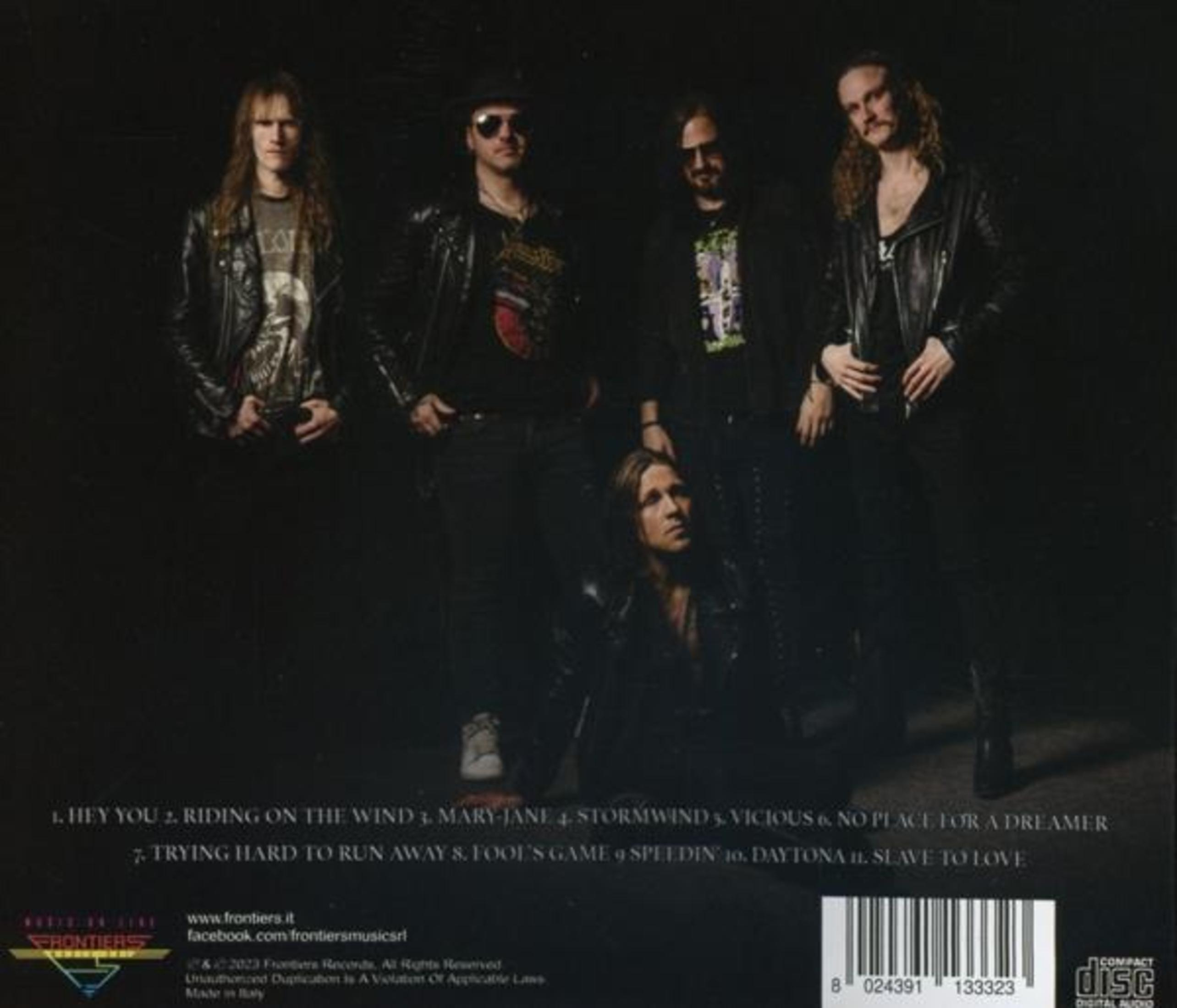 Pochette d'album : cinq hommes en noir, logo 'Frontiers' et liste des titres.