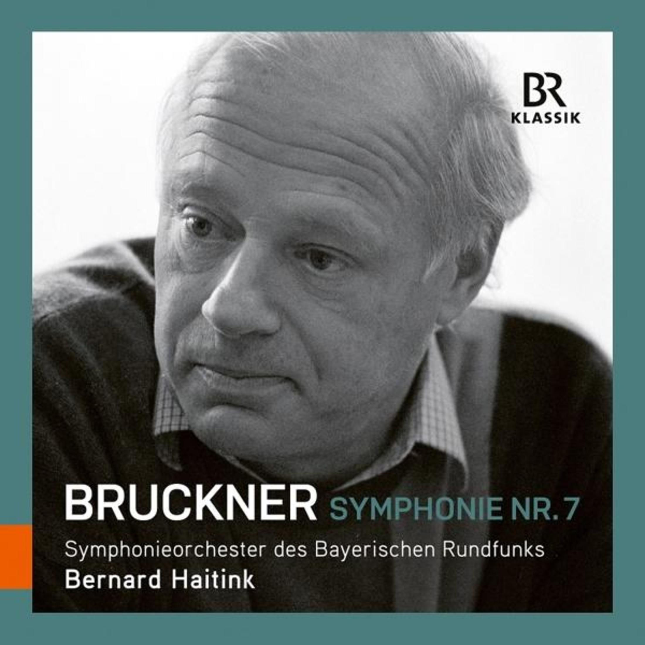 Primo piano del volto di un uomo anziano con il titolo 'BRUCKNER SYMPHONIE NR.7' in una cornice quadrata.