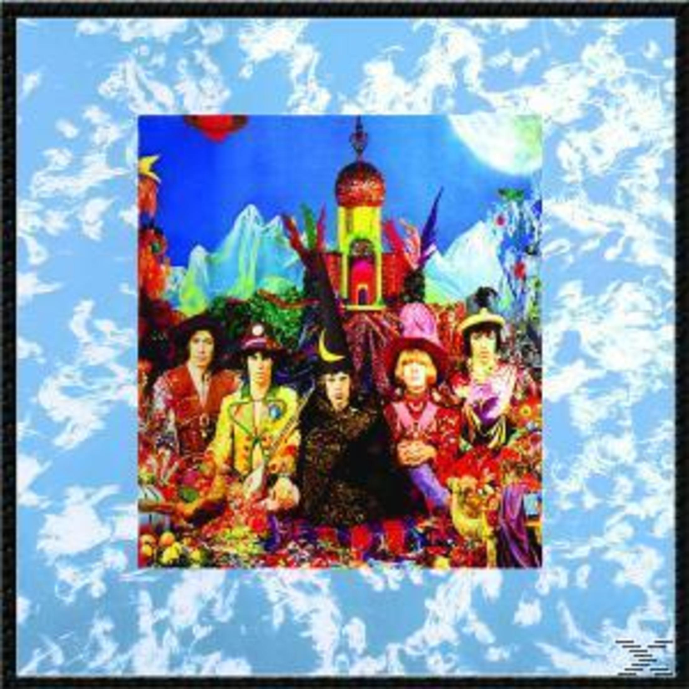 Copertina dell'album con un gruppo di persone in abiti colorati su uno sfondo fantasy. The Rolling Stones.
