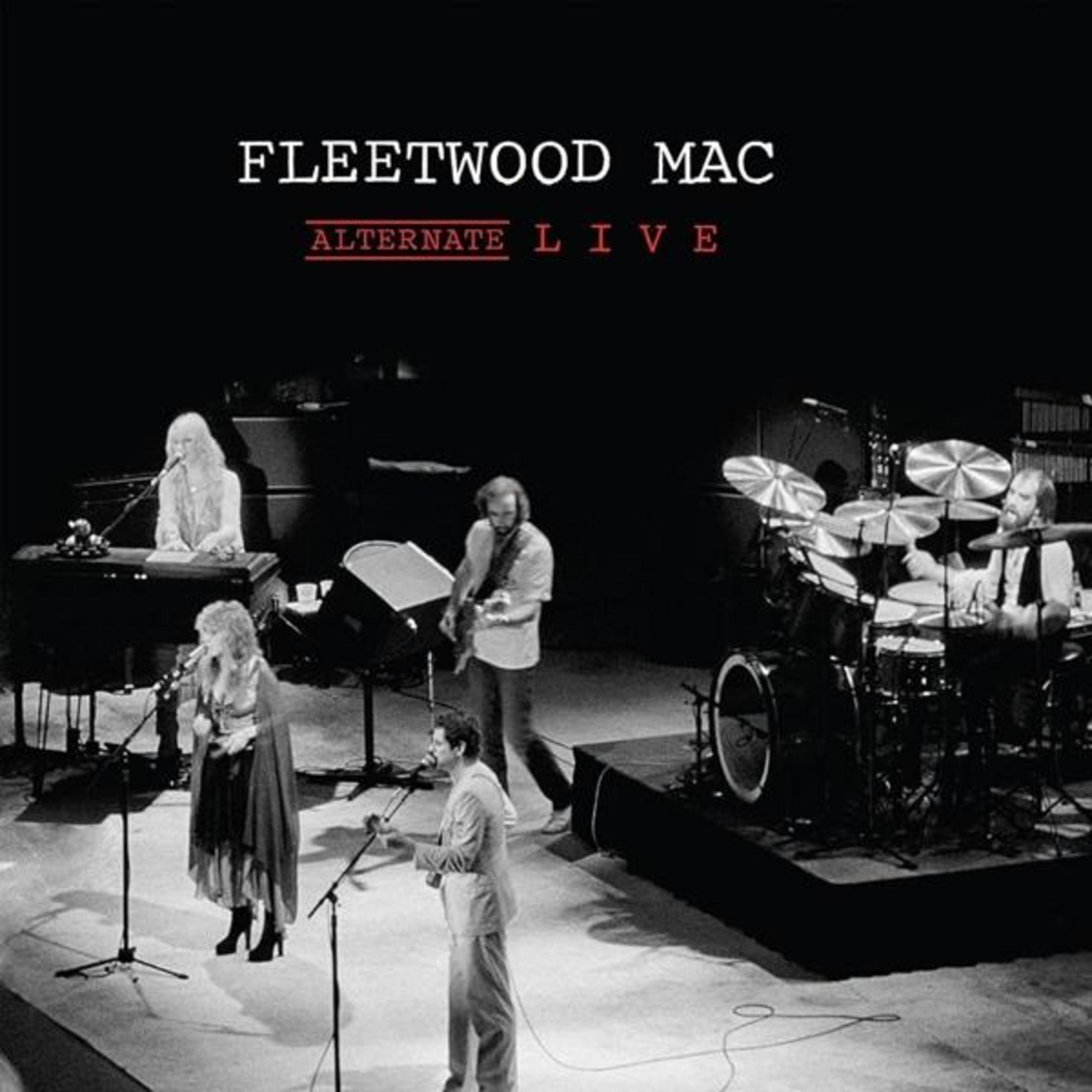 Albumhoes met Fleetwood Mac op het podium, live optredend.