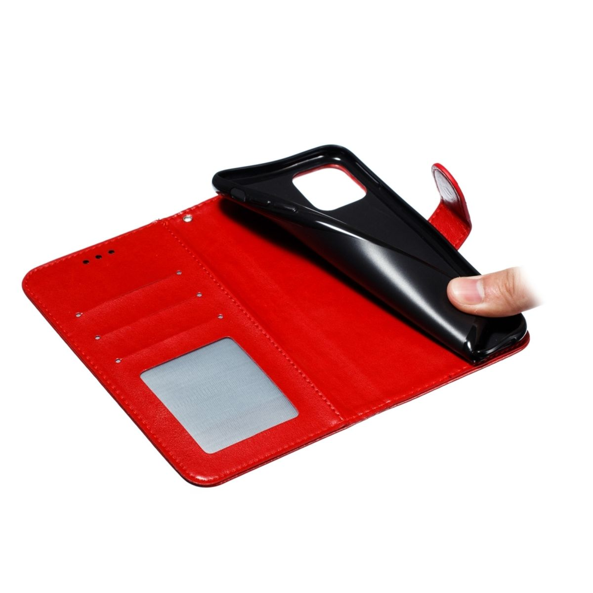 Rote Handyhülle, schwarzes Telefon darin, Hand hält es. Weißer Hintergrund.