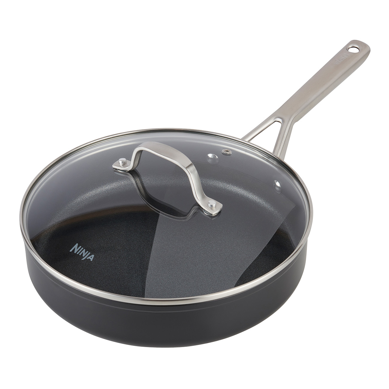 Padella Ninja nera con coperchio in vetro. Manico argentato. Sfondo bianco.