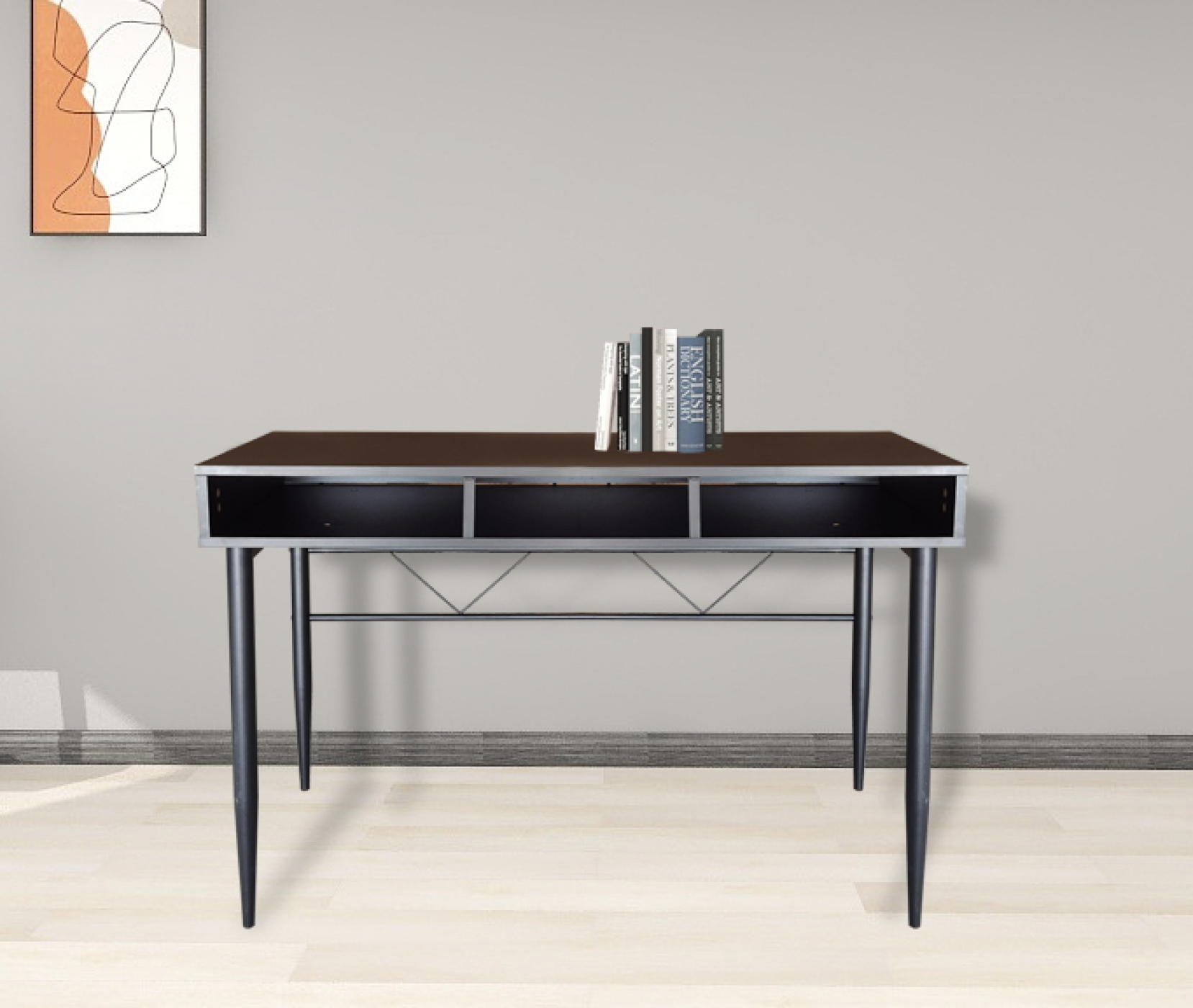 Zwart bureau met drie lades en zwarte poten met boeken erop.