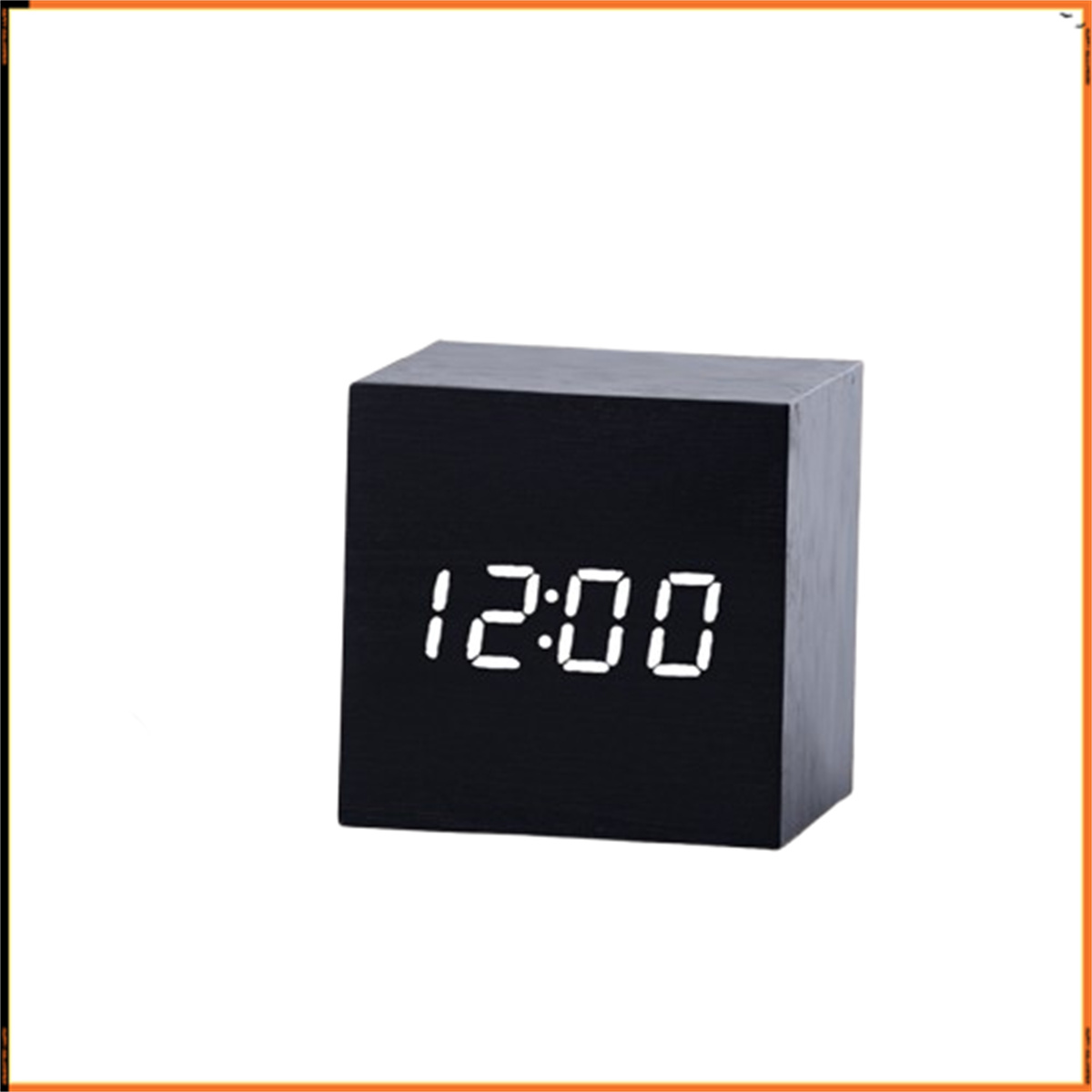 Schwarze Holzwürfeluhr mit Anzeige 12:00. Weiße Ziffern. Oranger Rahmen.