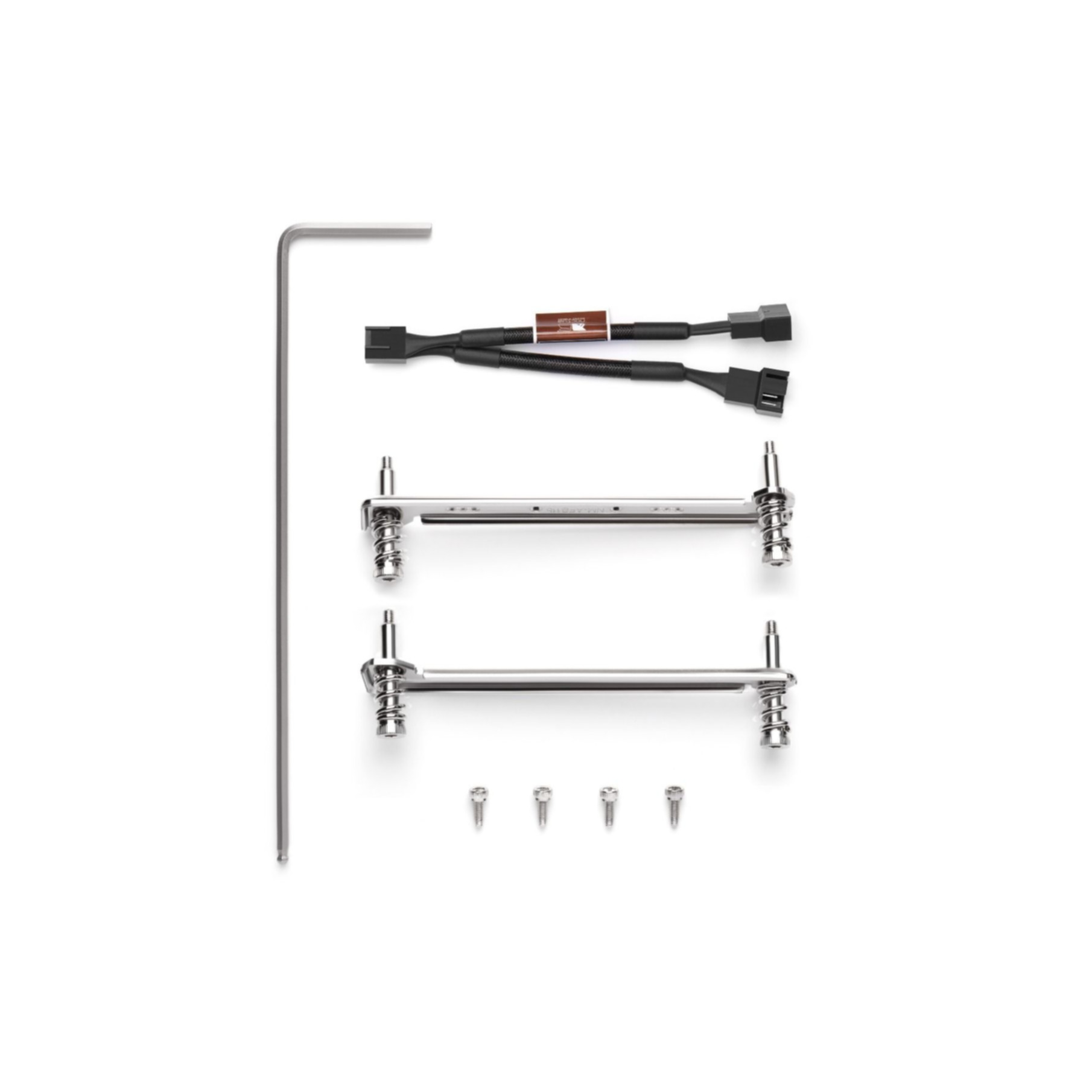 Elementy montażowe wentylatora procesora: śruby, wsporniki montażowe, śrubokręt i kable zasilające.