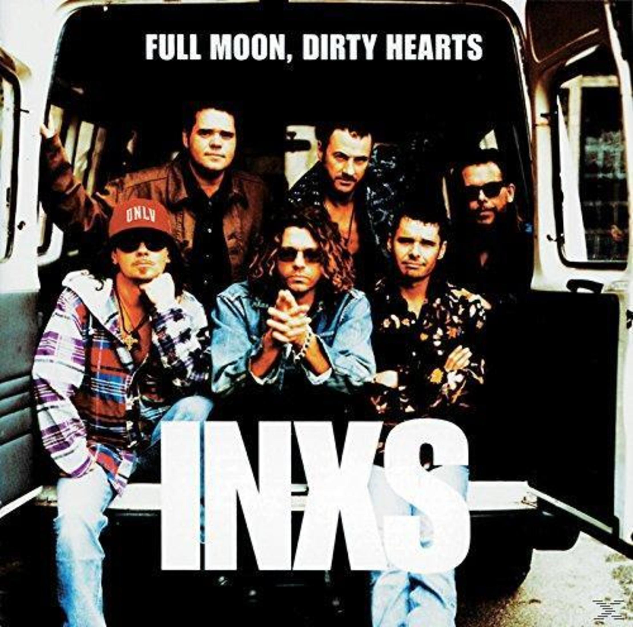 Copertina dell'album INXS. Sei membri della band seduti in un furgone. Il titolo 'Full Moon, Dirty Hearts' è in alto.