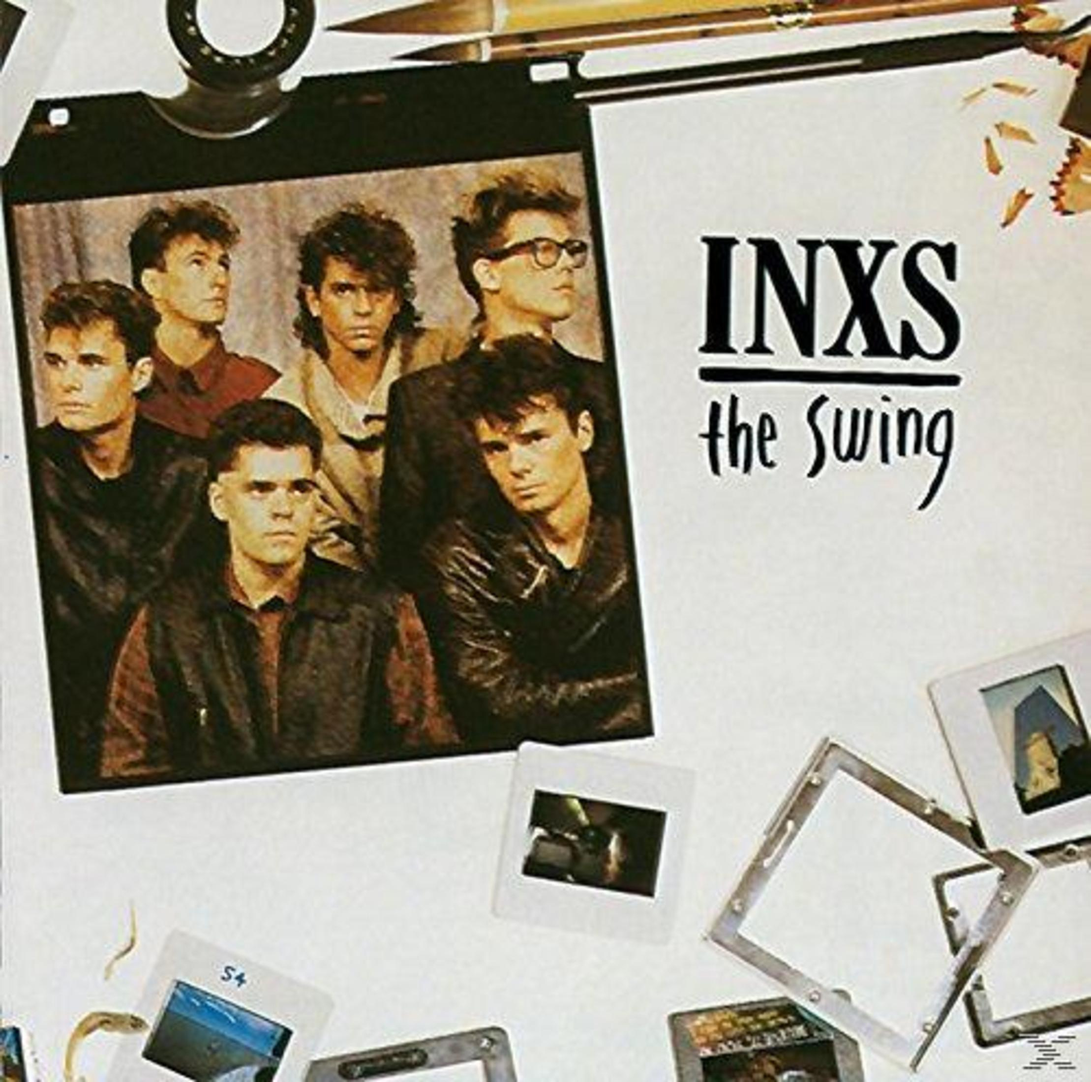 Pochette d'album : Photo de groupe avec des diapositives. Groupe d'hommes, groupe INXS, avec des diapositives et des objets.