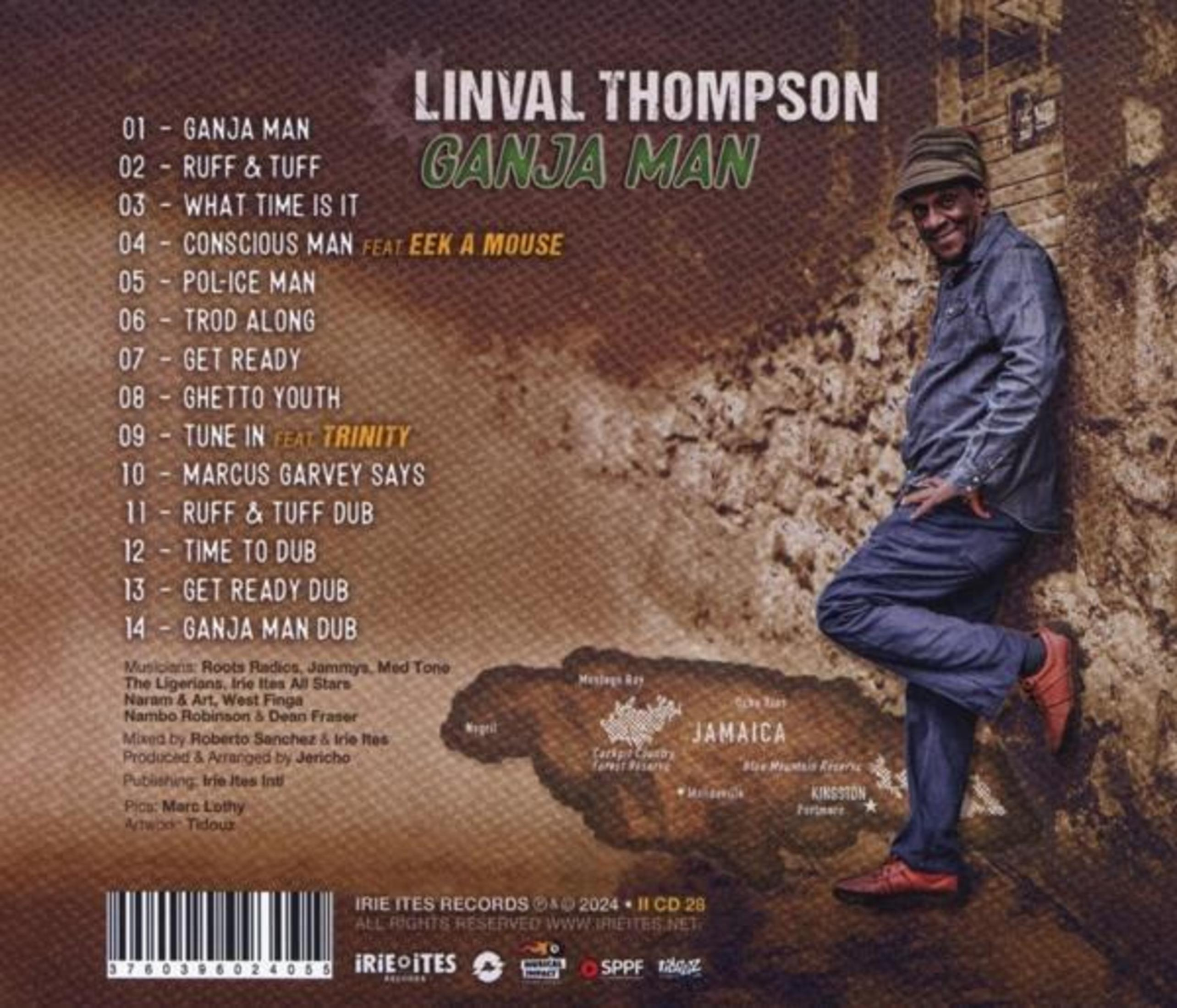 Retro copertina dell'album con testo e un uomo con un cappello. L'album è 'Ganja Man' di Linval Thompson.