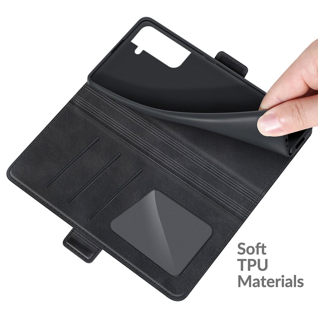 Een hand opent een zwarte telefoonhoes. Tekst zegt: Soft TPU Materials. De achtergrond is een zwart oppervlak.